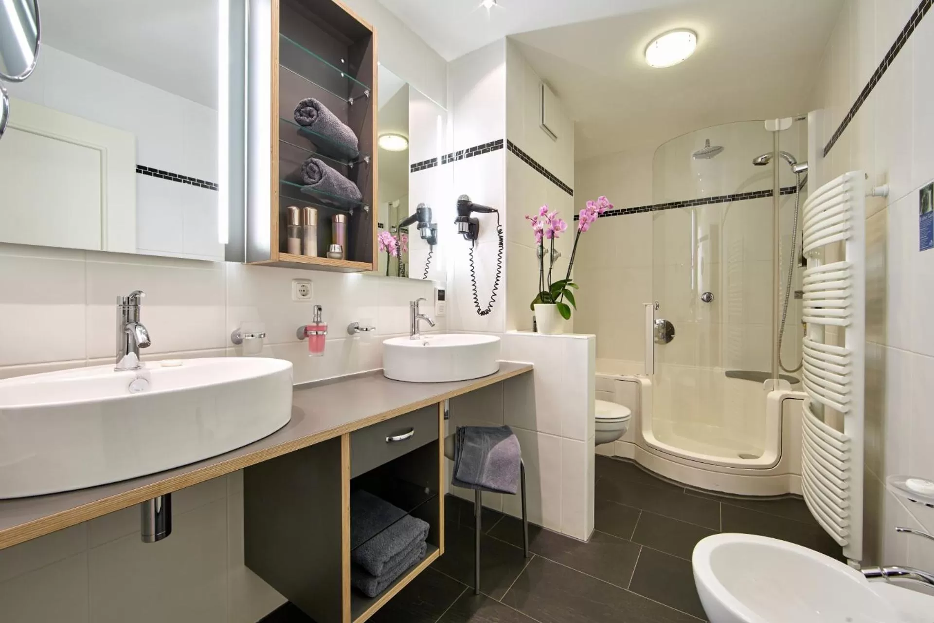 Bathroom in Hotel Linderhof