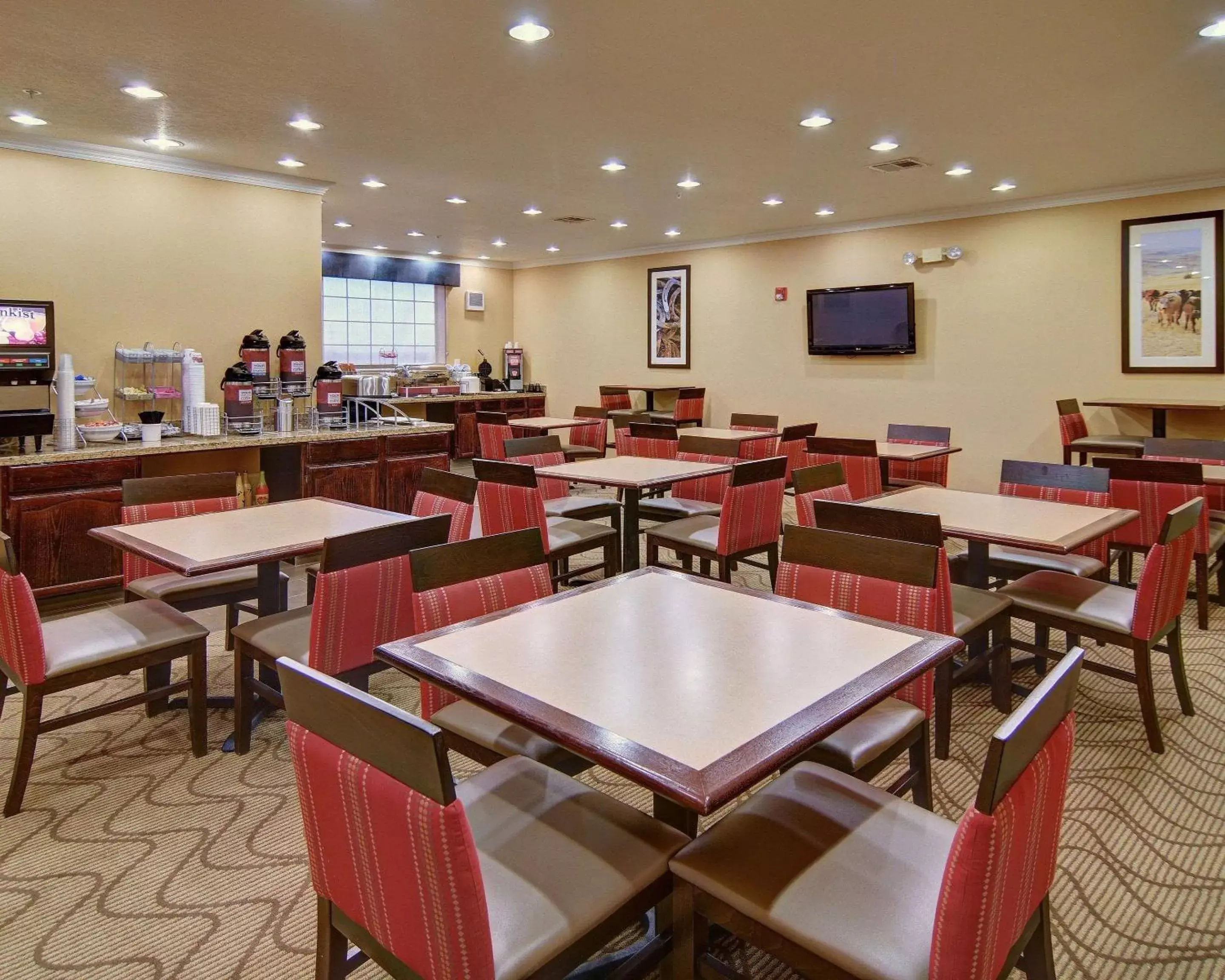 Restaurant/Places to Eat in Comfort Suites Roanoke - Fort Worth North