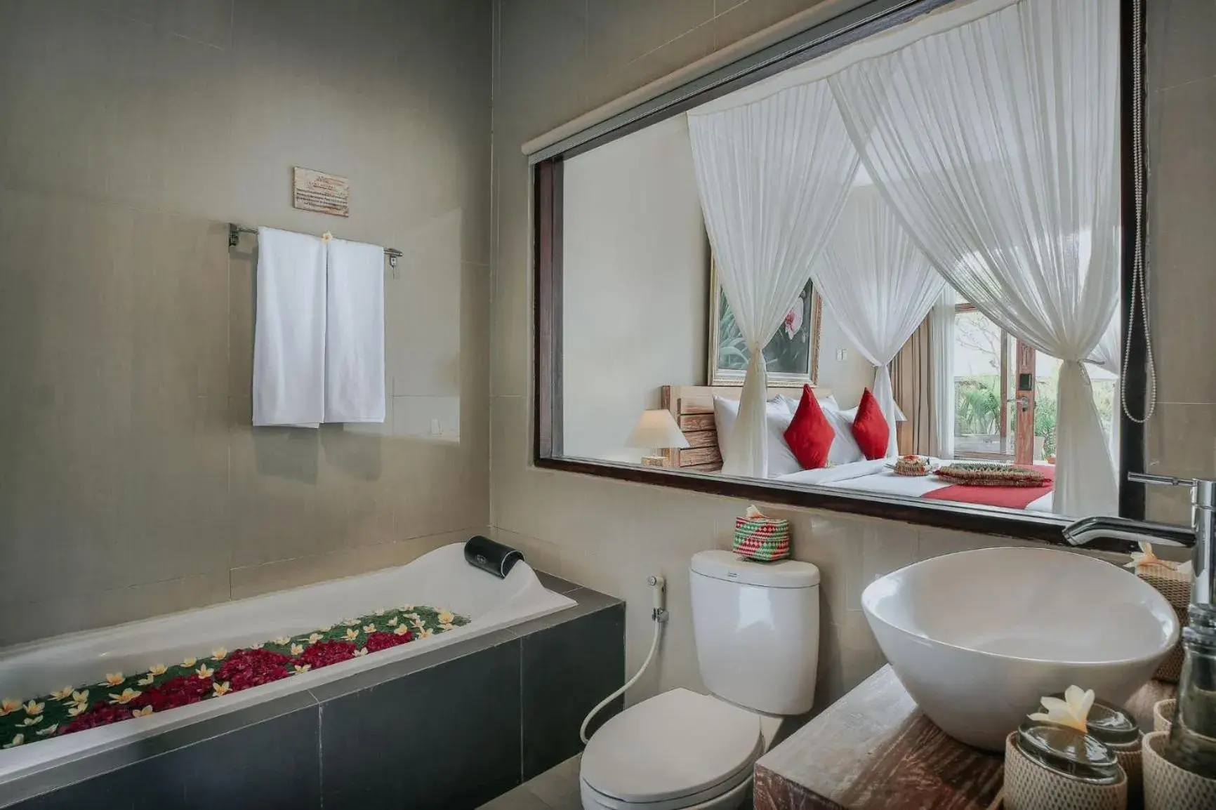 Toilet, Bathroom in Kawi Resort A Pramana Experience