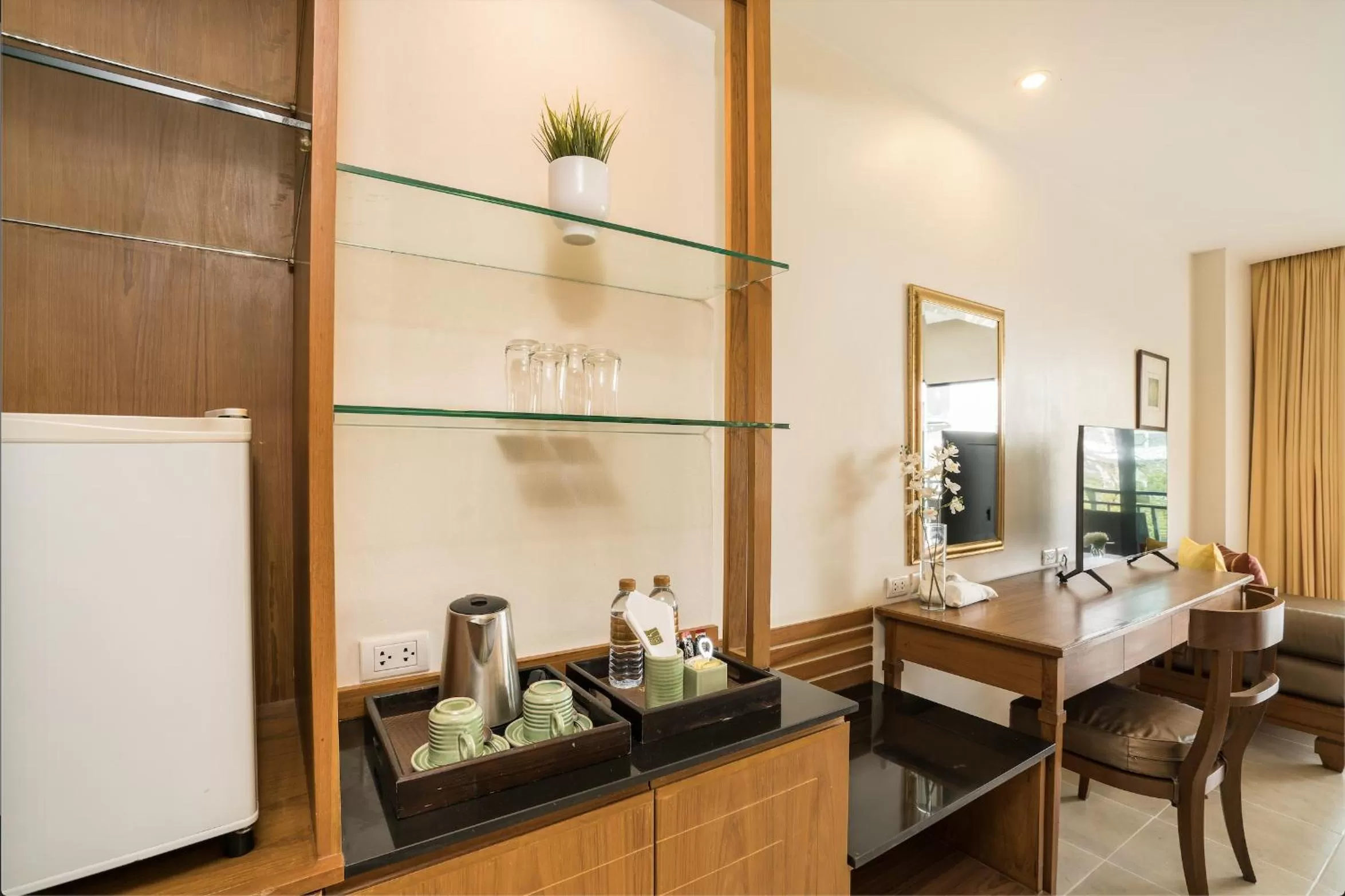 Coffee/tea facilities in Cosy Beach Hotel - SHA Extra Plus