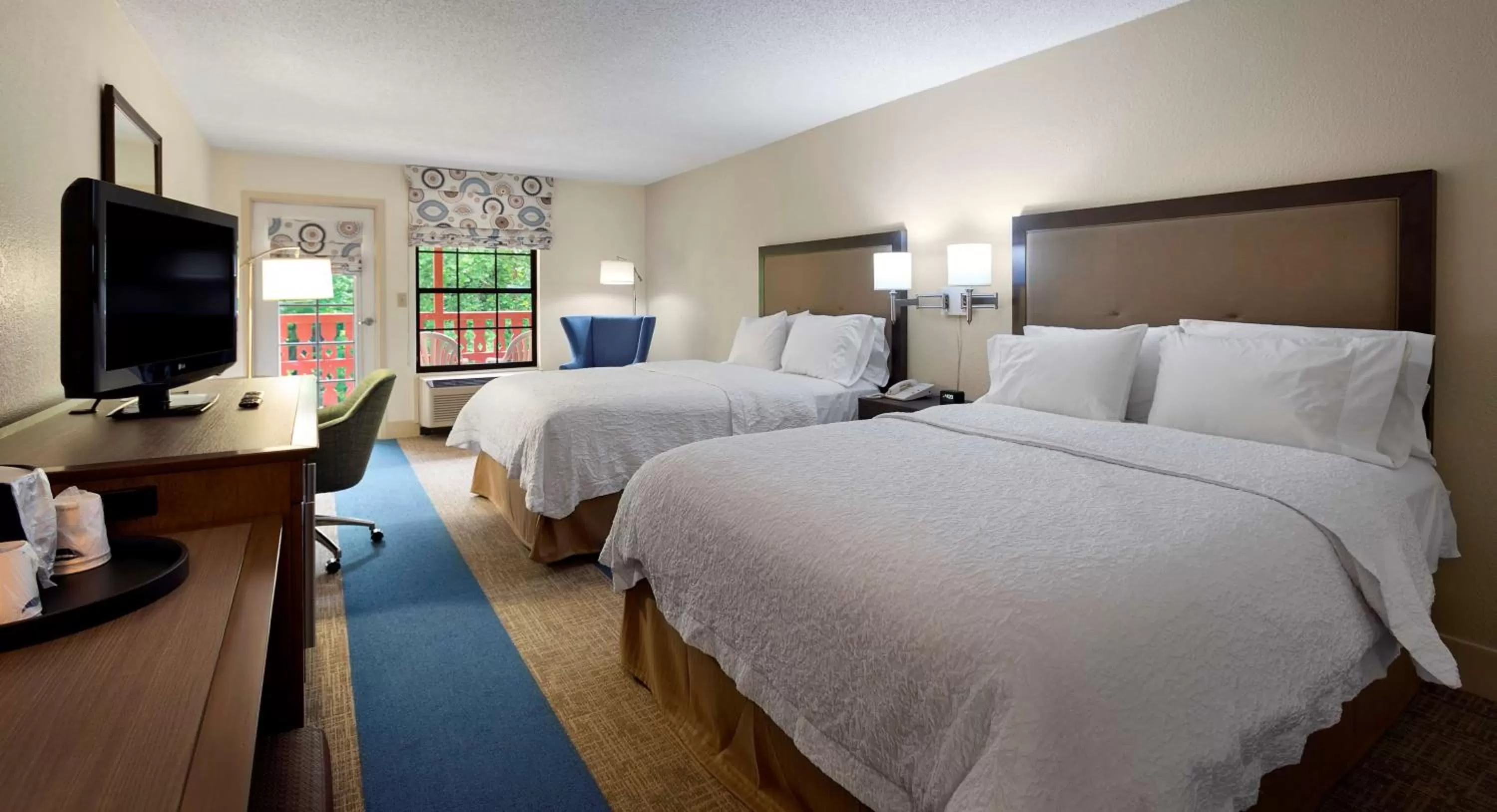 Bed in Hampton Inn Helen