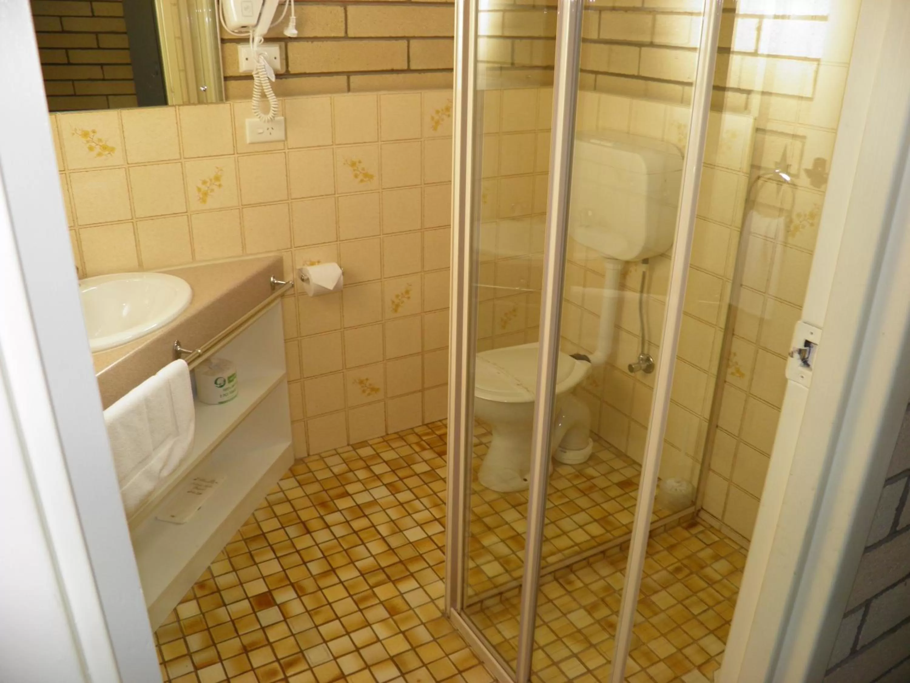 Shower in 7th Street Motel