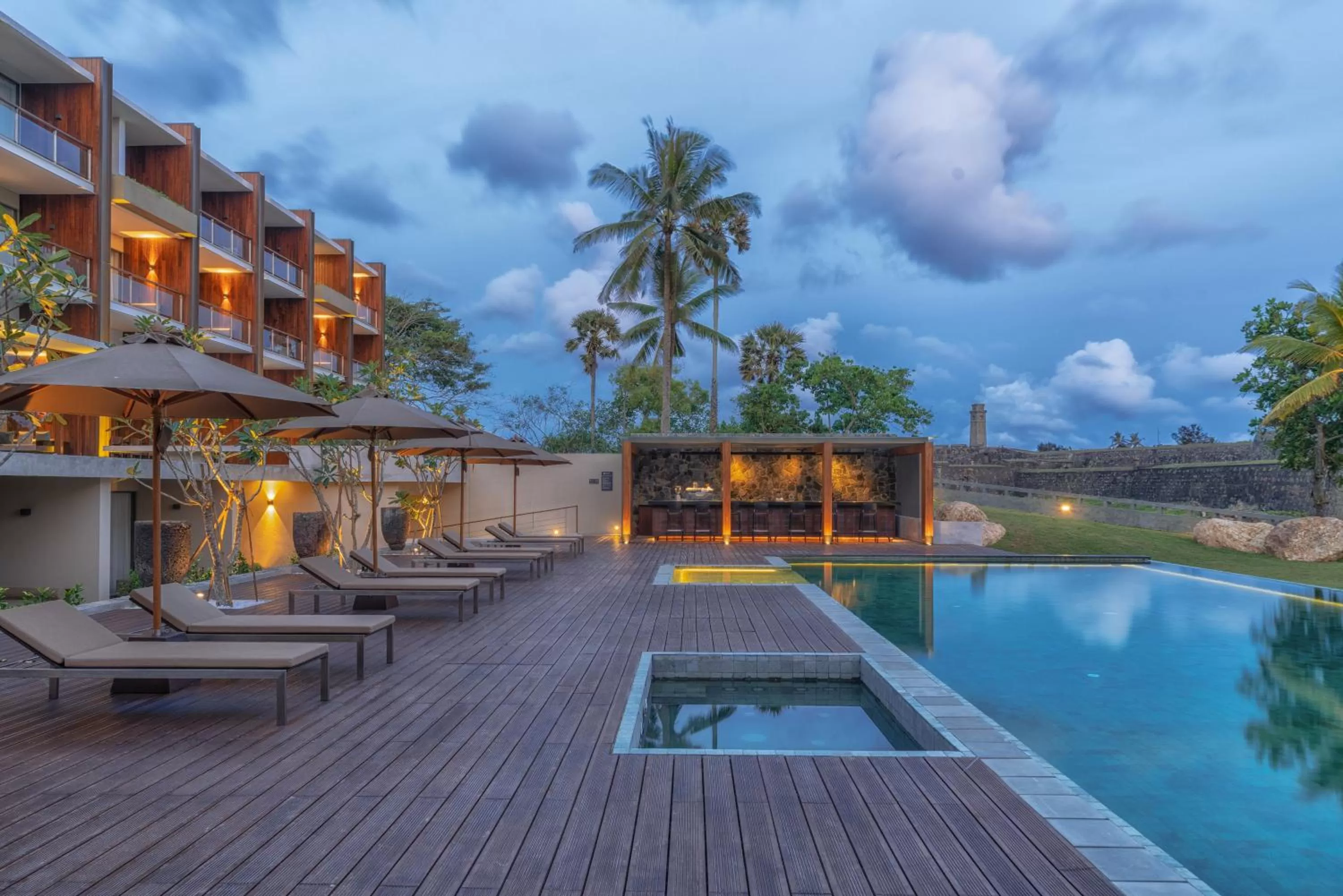 Swimming pool in Le Grand Galle