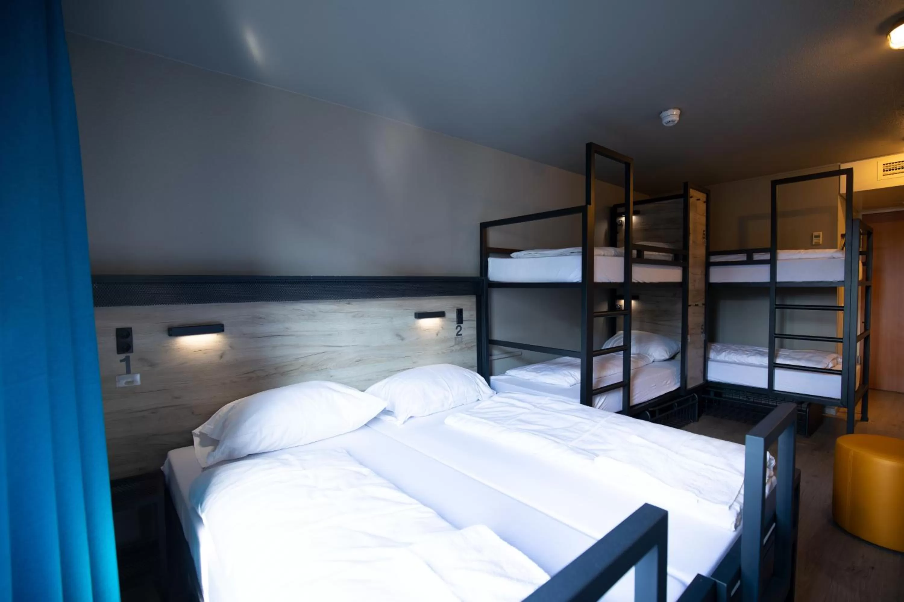 Bedroom, Bed in a&o Rotterdam City