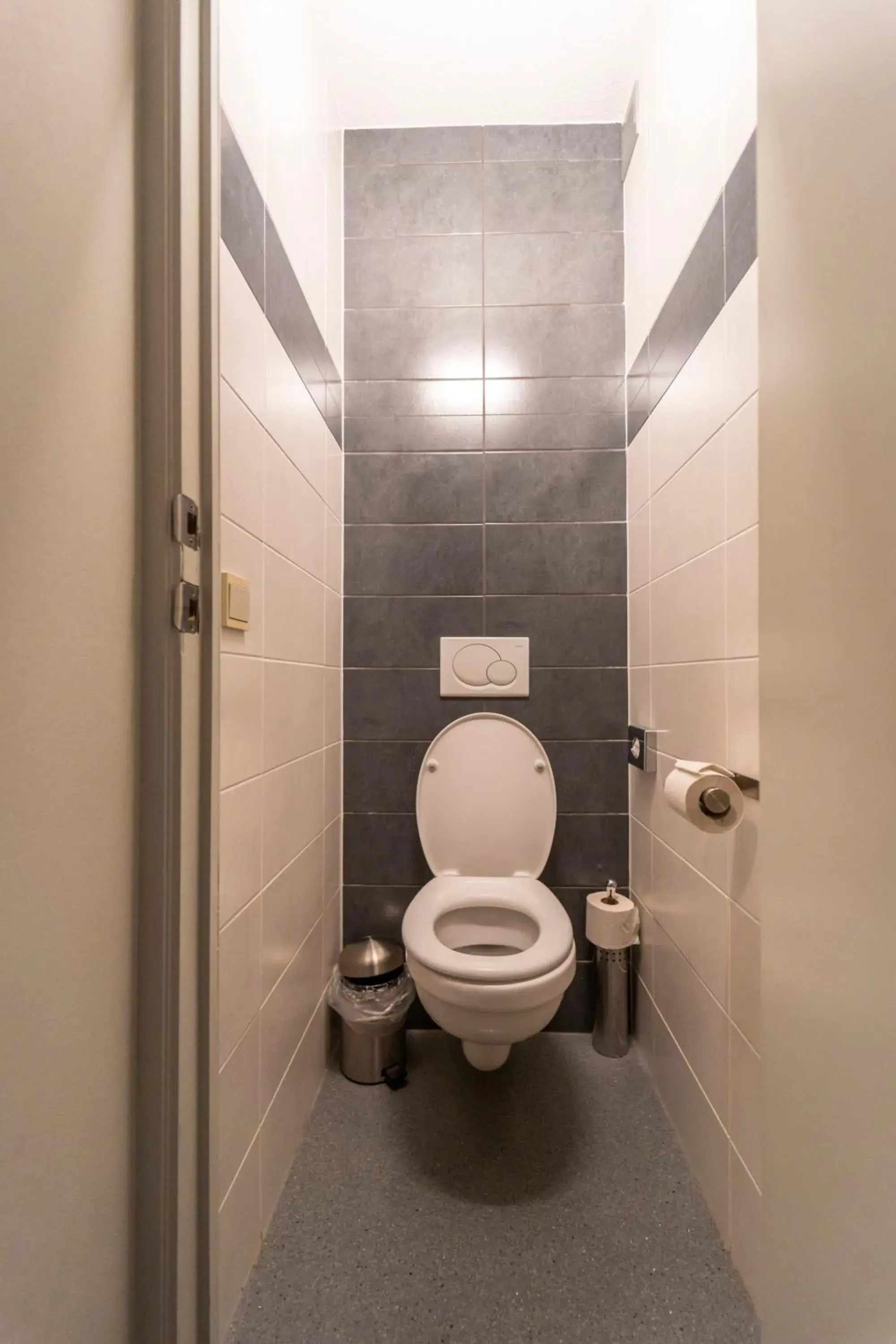 Toilet, Bathroom in Hotel Ambiotel