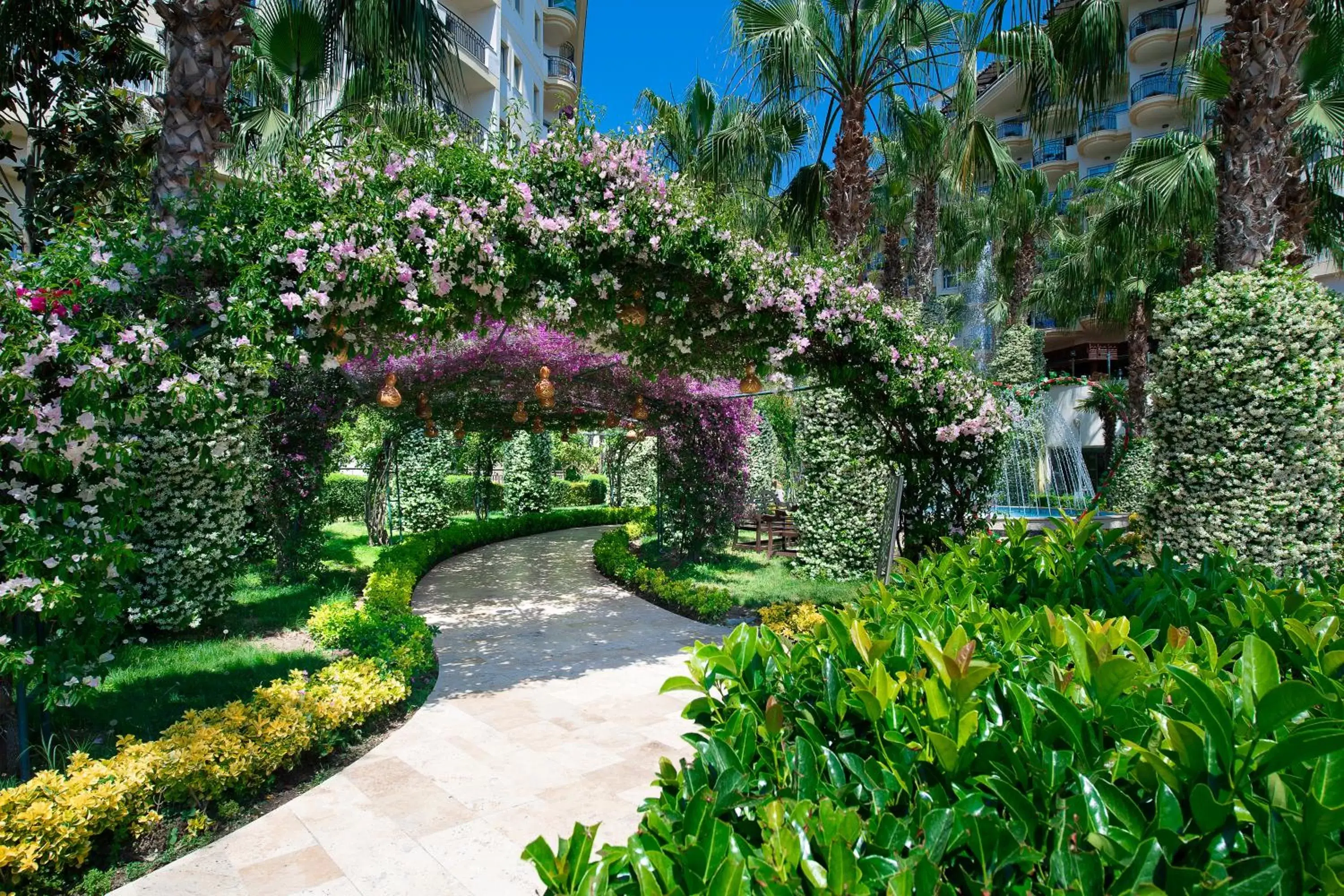 Garden in Mukarnas Spa & Resort Hotel