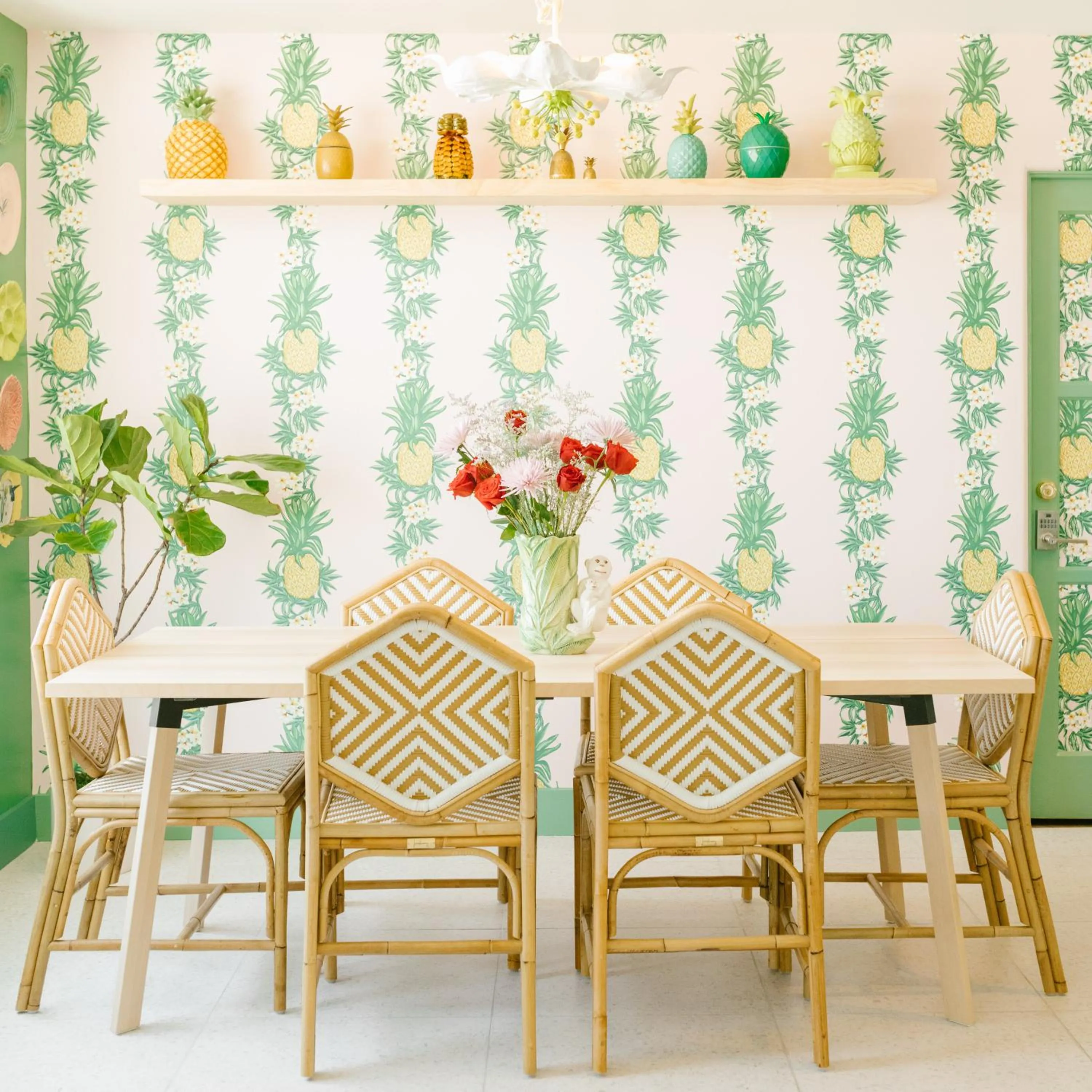 Communal kitchen in Les Cactus