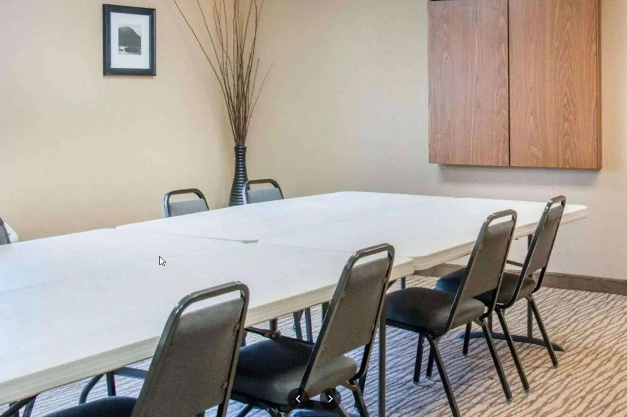 Meeting/conference room in Eden Prairie Hotel