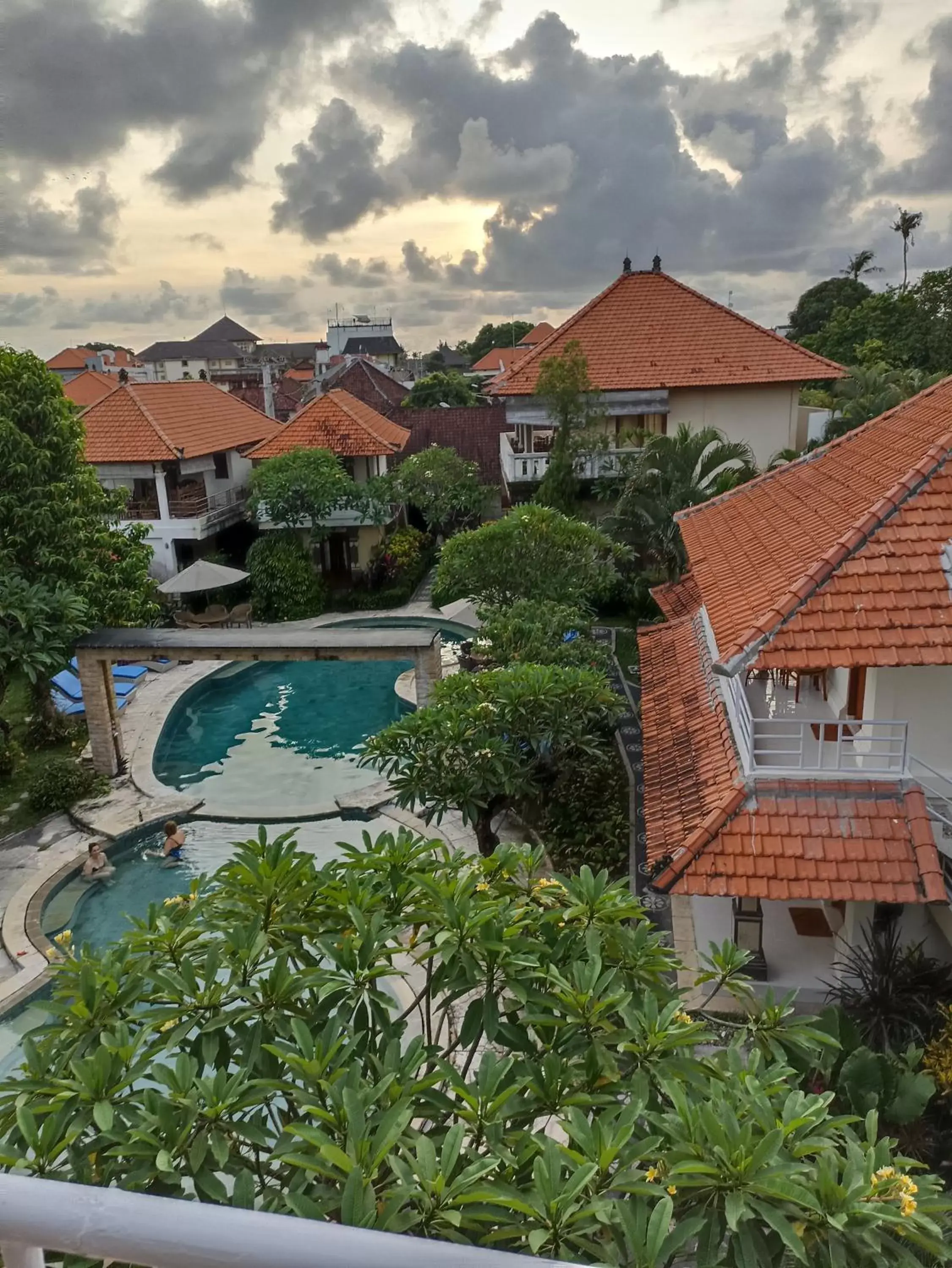 Pool View in Kusnadi Hotel