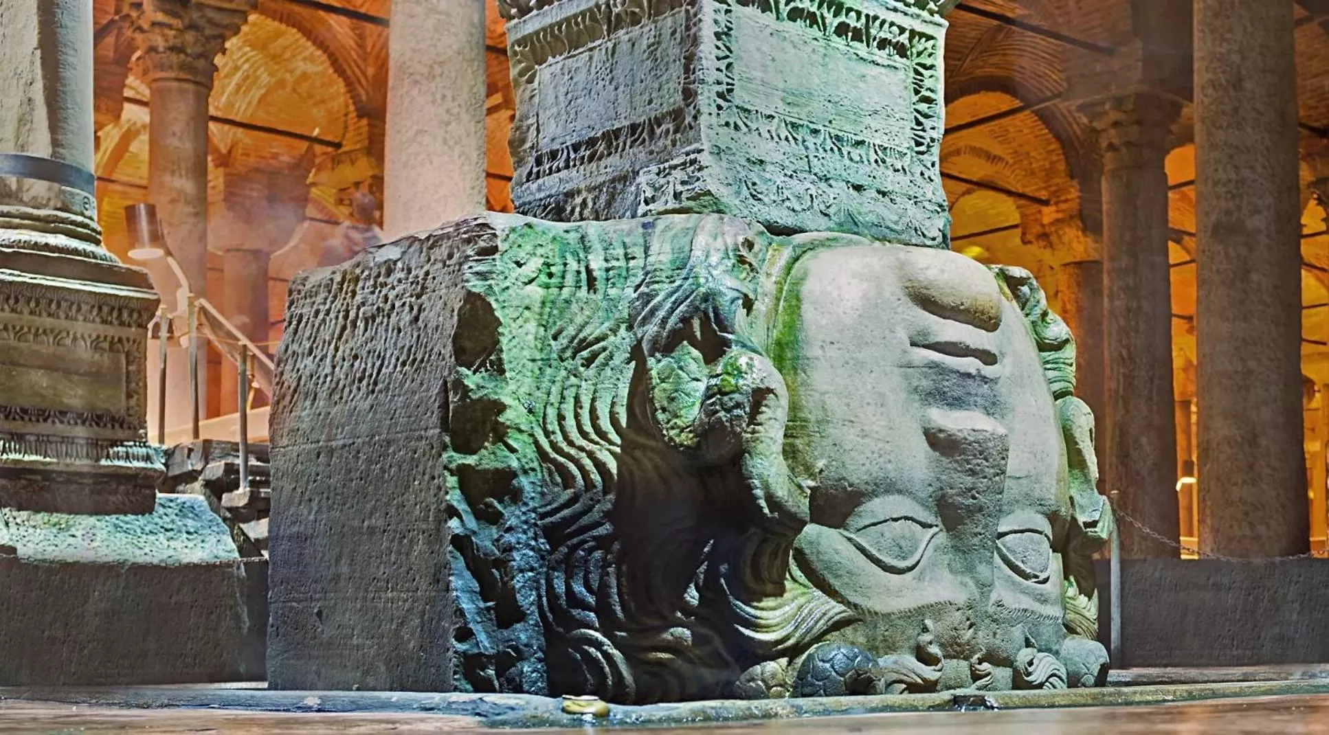 Nearby landmark in Şehir Hotel Old City