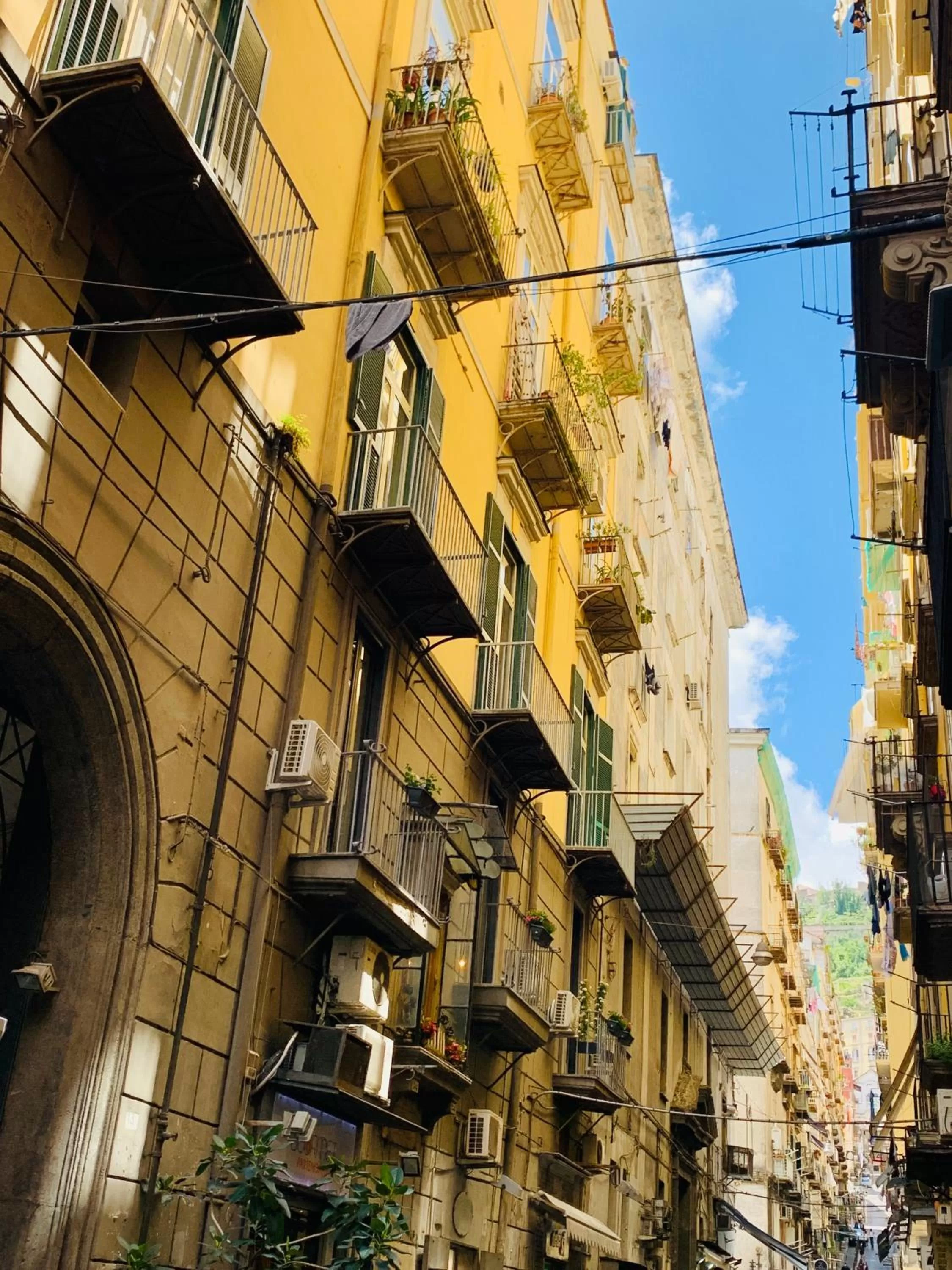 Property building in Toledo Boutique Rooms