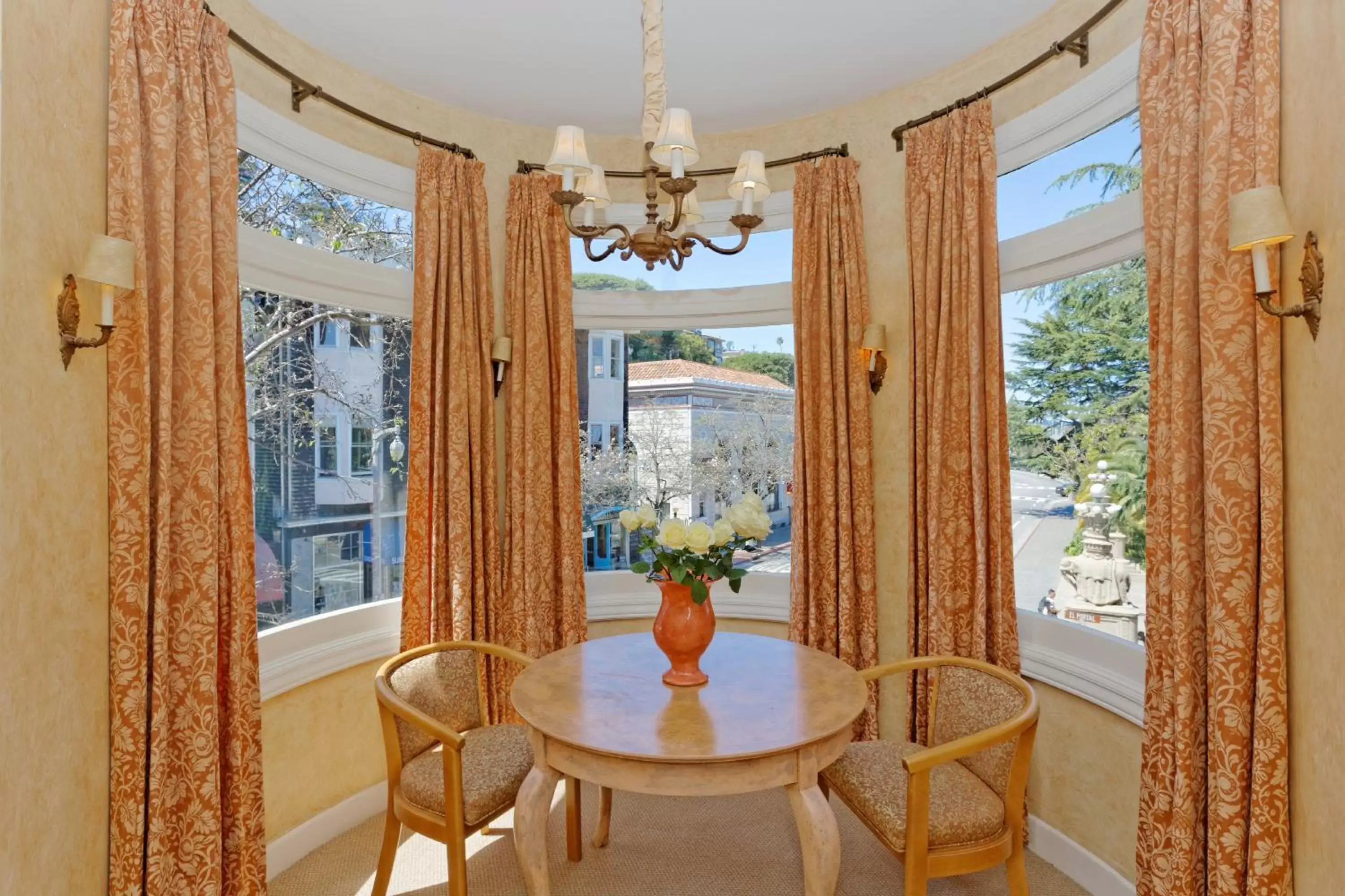 Decorative detail, Dining Area in Hotel Sausalito