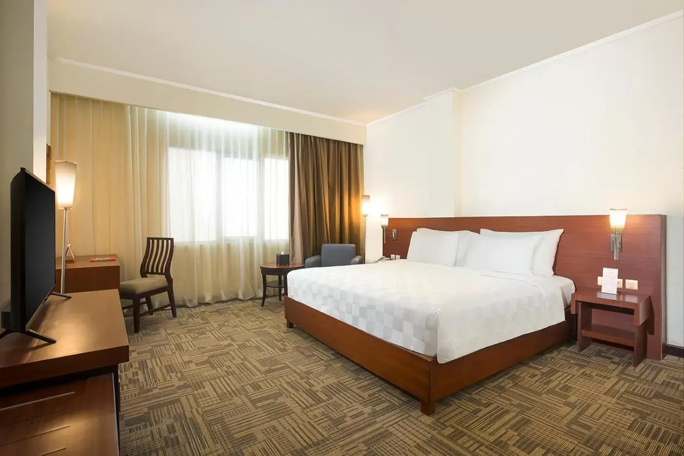 Bedroom, Bed in Swiss-Belhotel Manokwari