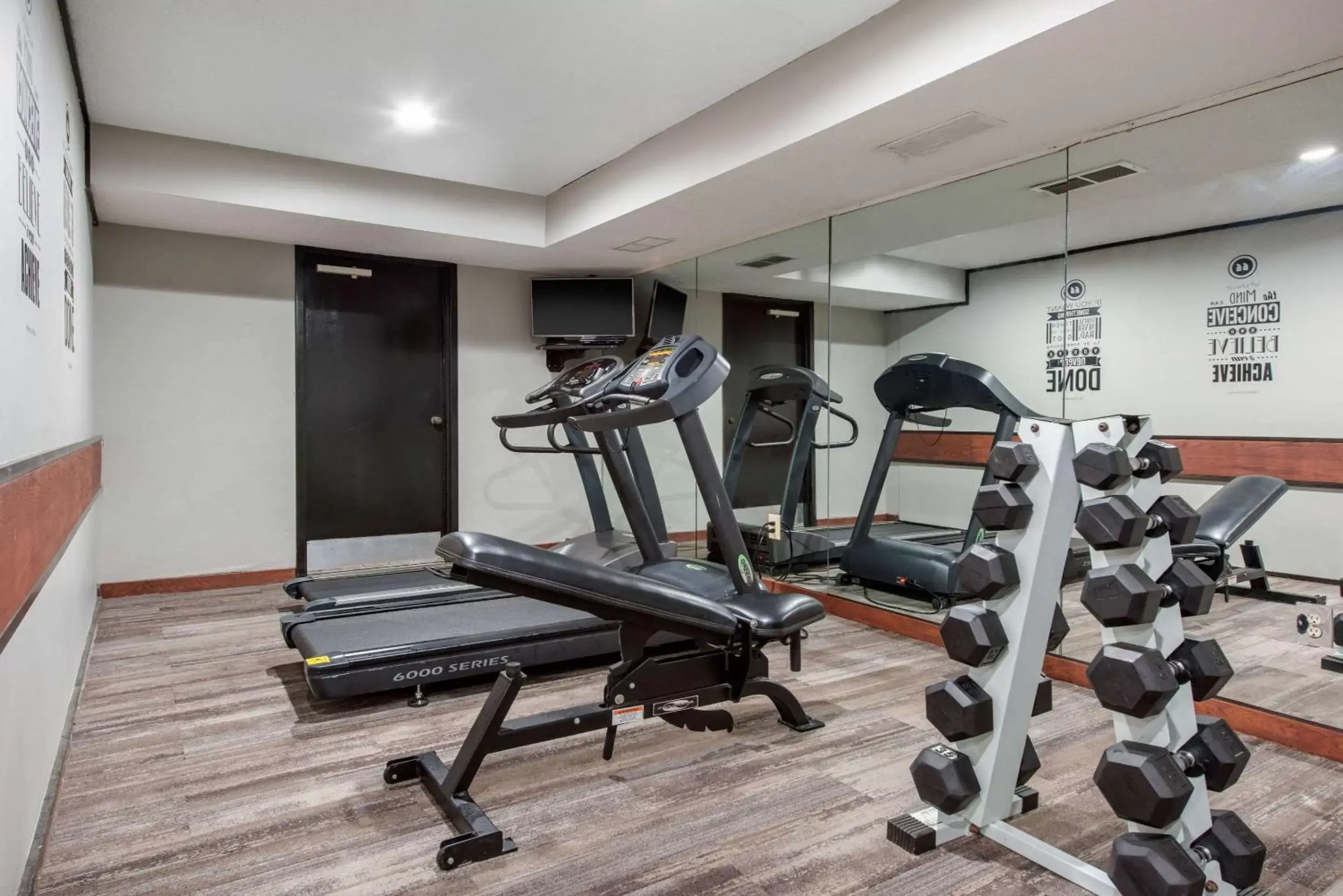 Fitness centre/facilities, Fitness Center/Facilities in Quality Inn Morgantown