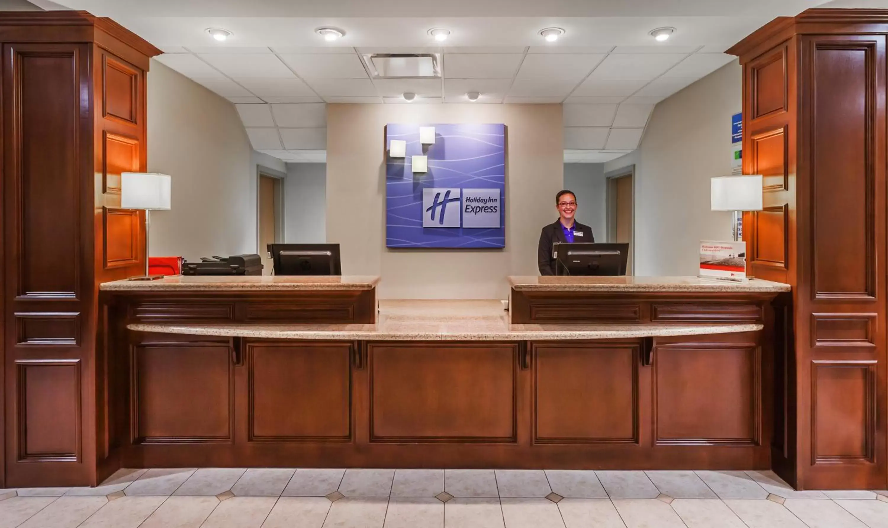 Property building, Lobby/Reception in Holiday Inn Express & Suites - Pharr, an IHG Hotel