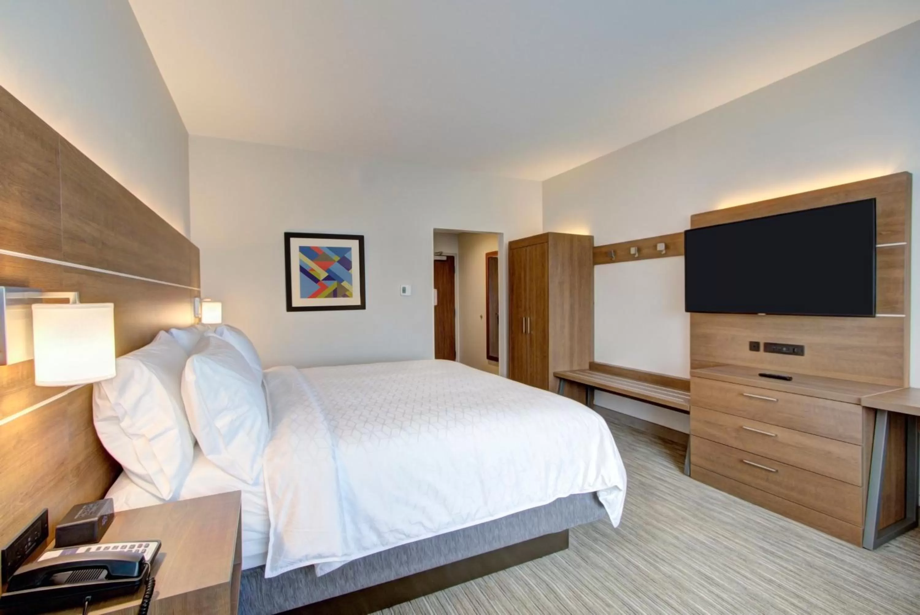 Photo of the whole room, Bed in Holiday Inn Express & Suites Charlotte Southwest by IHG