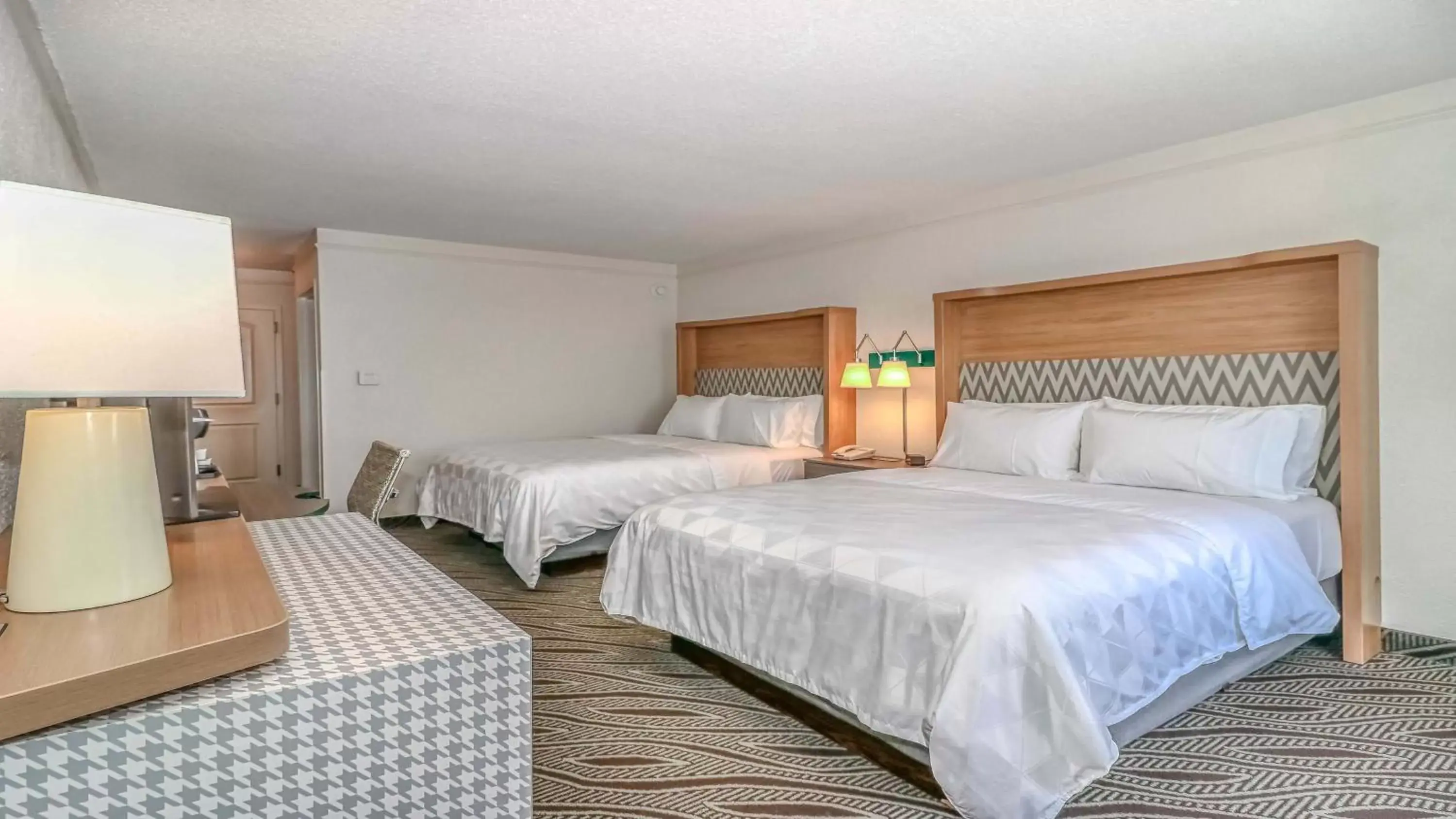 Standard Queen Room with Two Queen Beds and Balcony in Holiday Inn Resort Oceanfront at Surfside Beach, an IHG Hotel Standard Queen Room with Two Queen Beds and Balcony in Holiday Inn Resort Oceanfront at Surfside Beach, an IHG Hotel