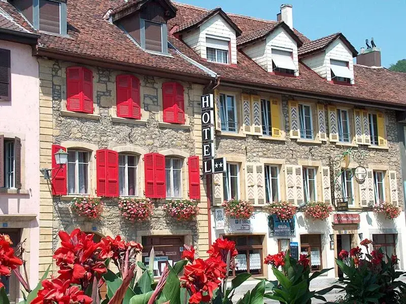 Property Building in Hôtel de la Croix-Blanche