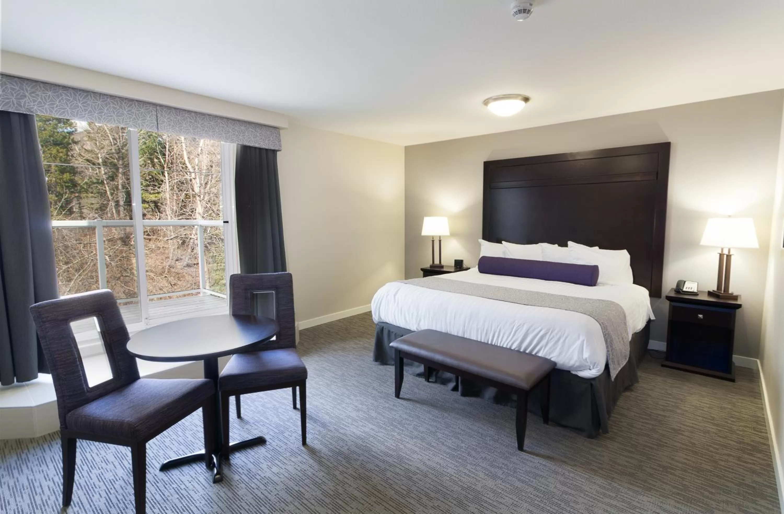 Bed in The Kanata by BCMInns Blairmore