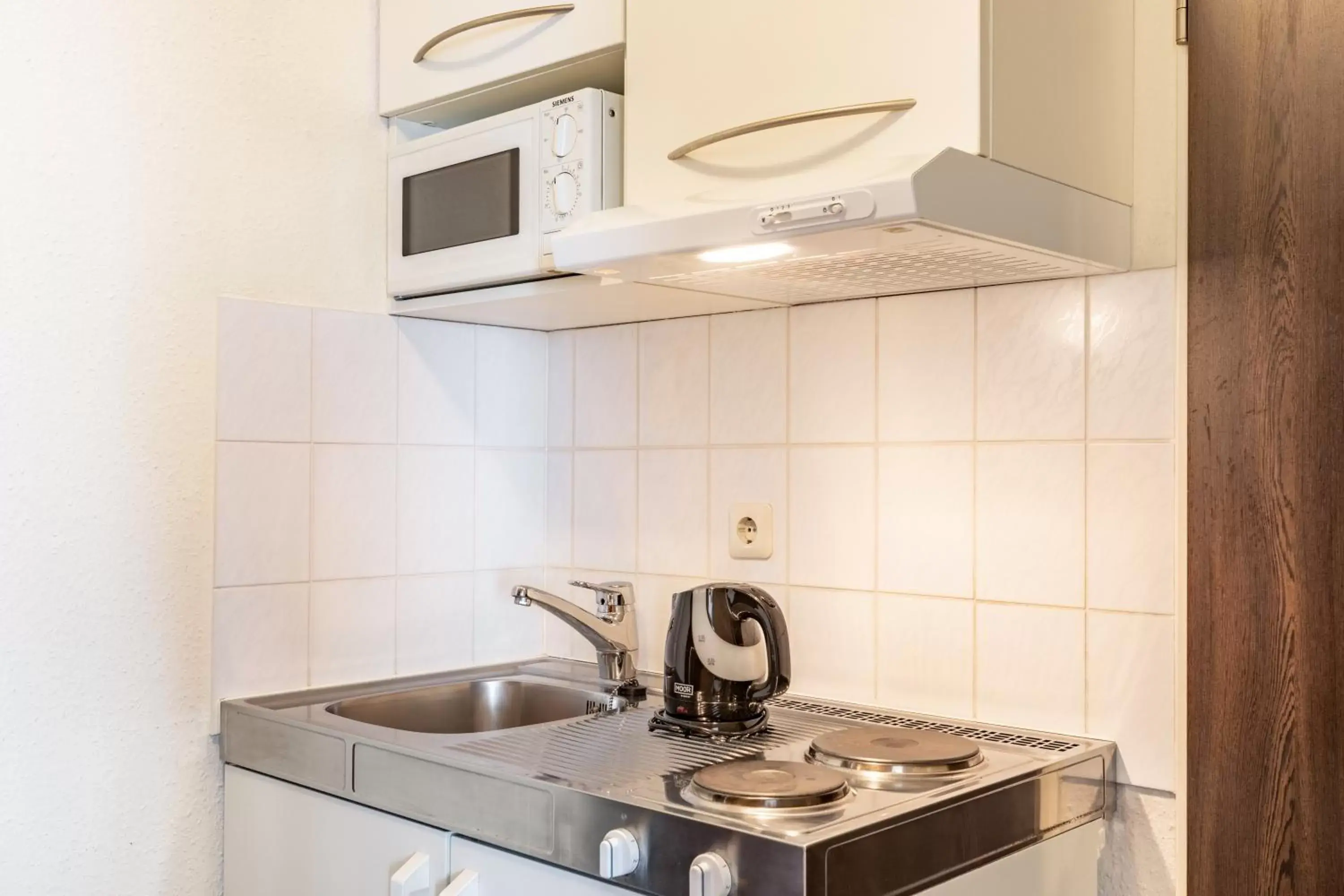 Kitchen or kitchenette, Kitchen/Kitchenette in acora Bochum Living the City