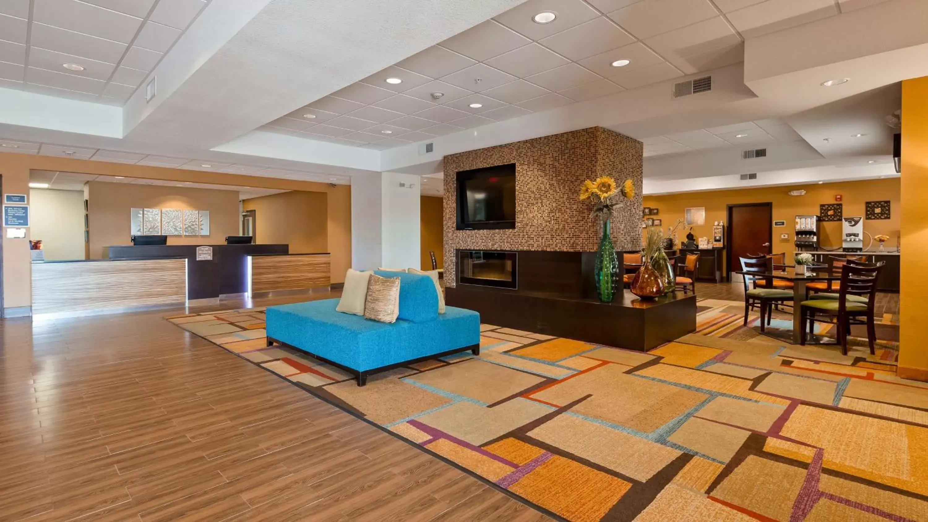 Lobby or reception, Lobby/Reception in Best Western Plus Hiawatha Hotel