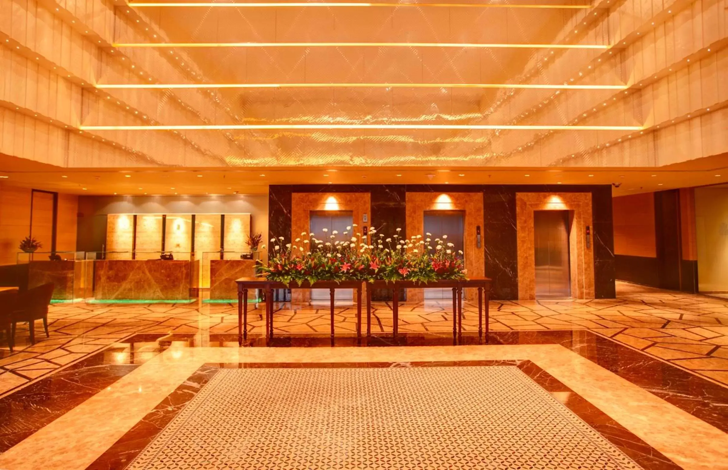 Facade/entrance in Radisson Blu Hotel Chennai City Centre Facade/entrance in Radisson Blu Hotel Chennai City Centre