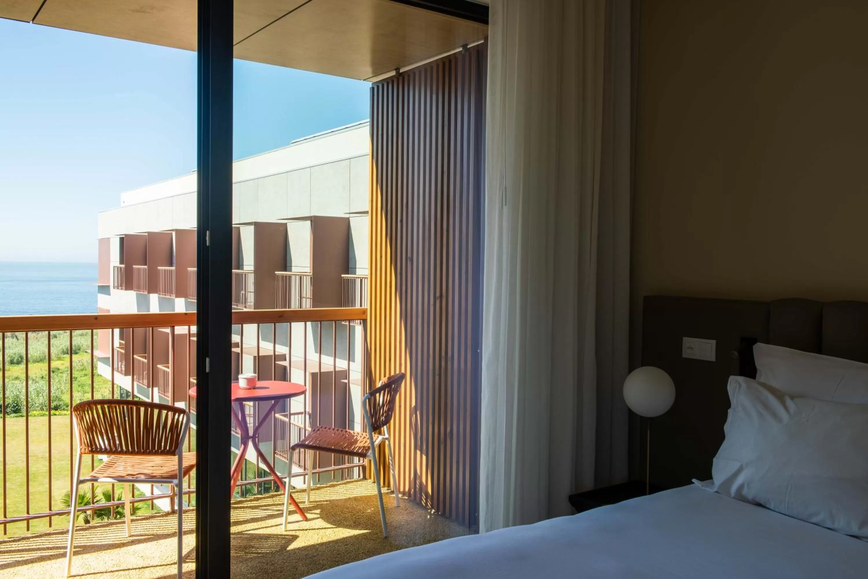 View (from property/room), Bed in Sines Sea View Business & Leisure Hotel