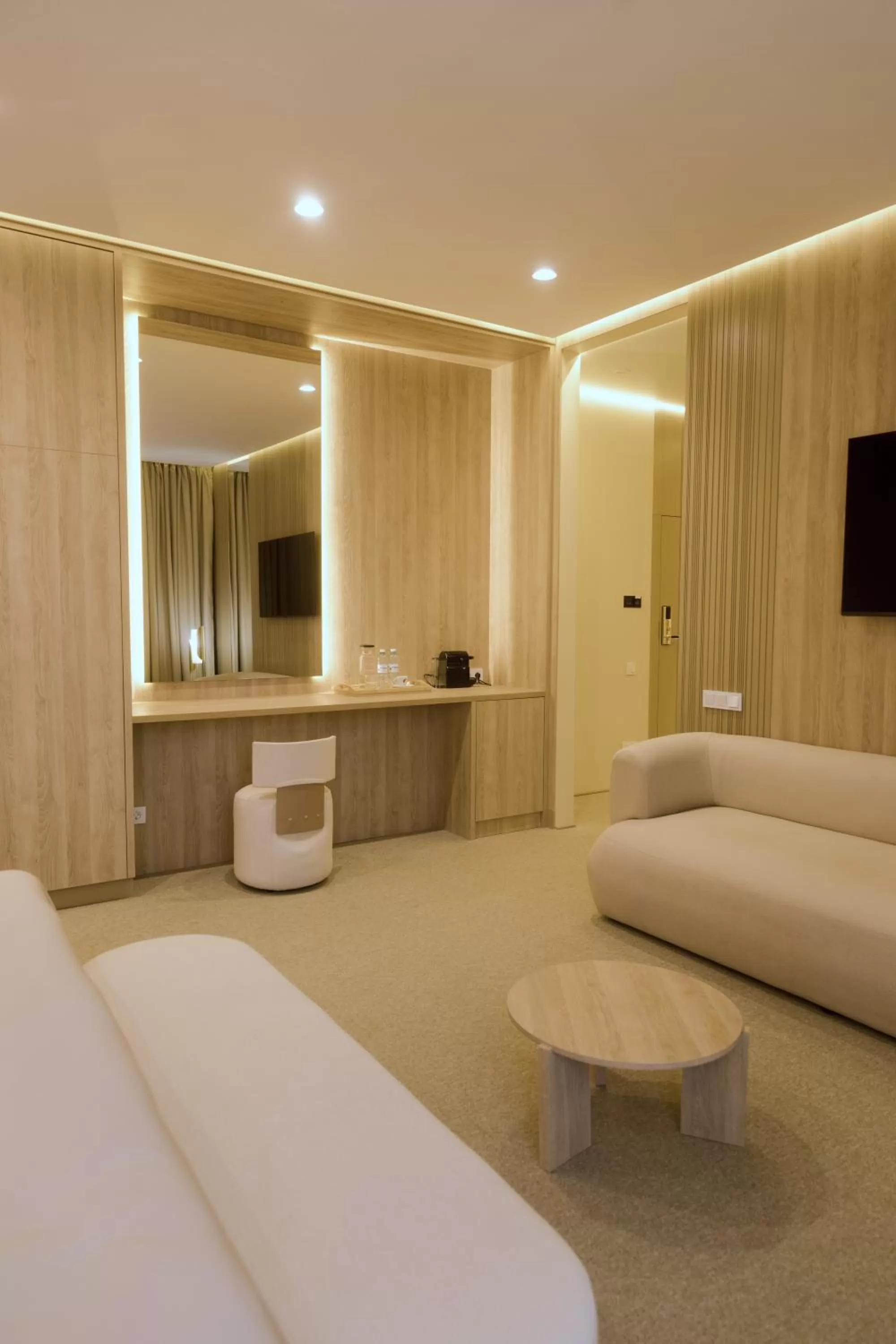 Photo of the whole room, Bed in Amsterdam Hotel Aktobe