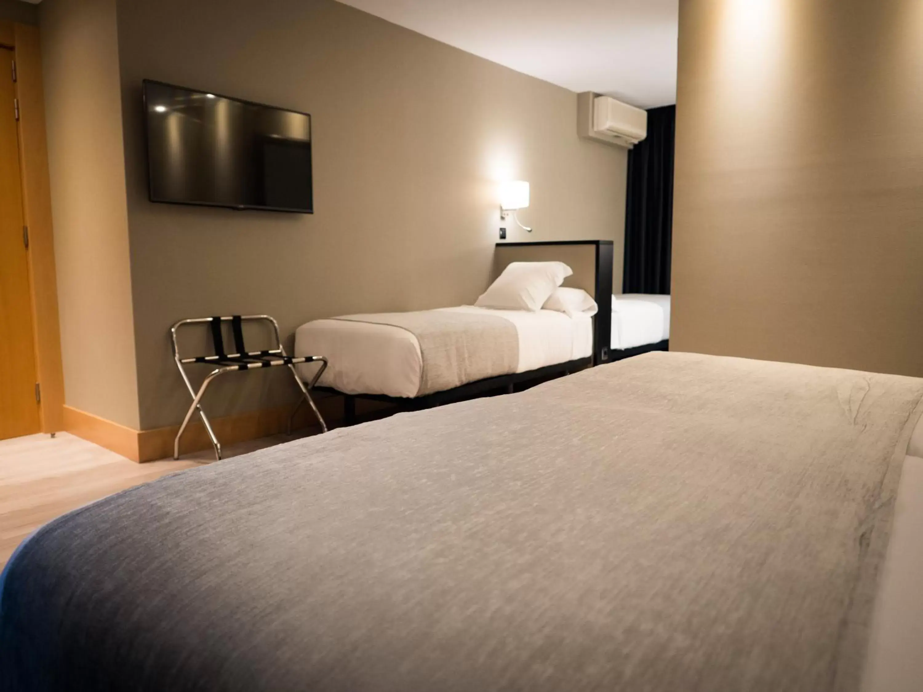 Family Room in Hotel Plaza Family Room in Hotel Plaza