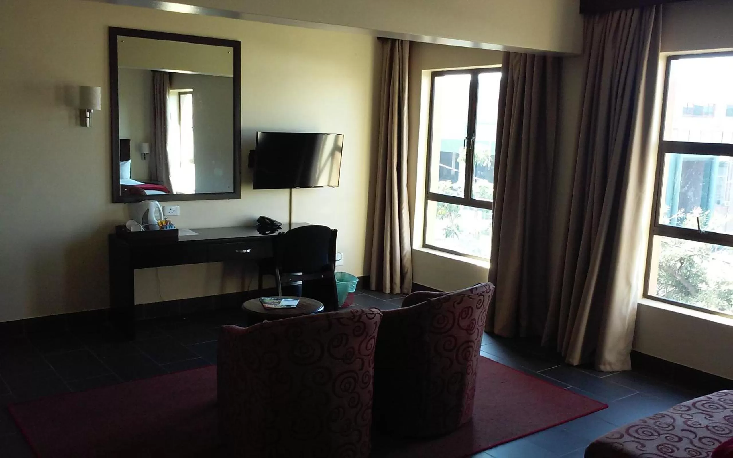 TV and multimedia in Grange Gardens Hotel