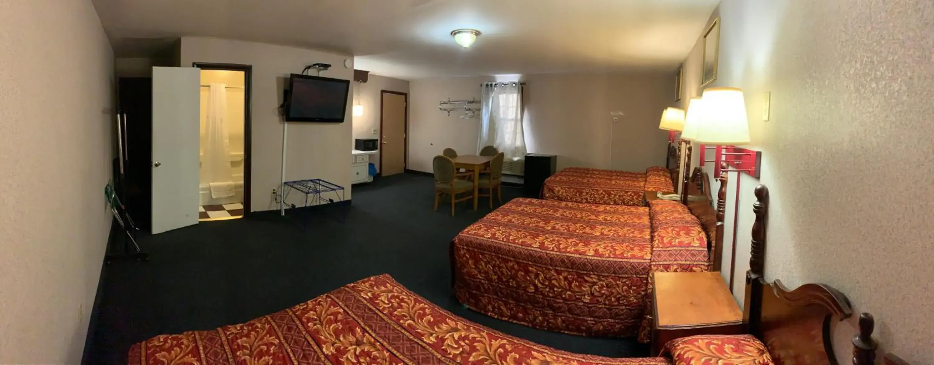 Photo of the whole room, Seating Area in Dutch Motel Palmyra