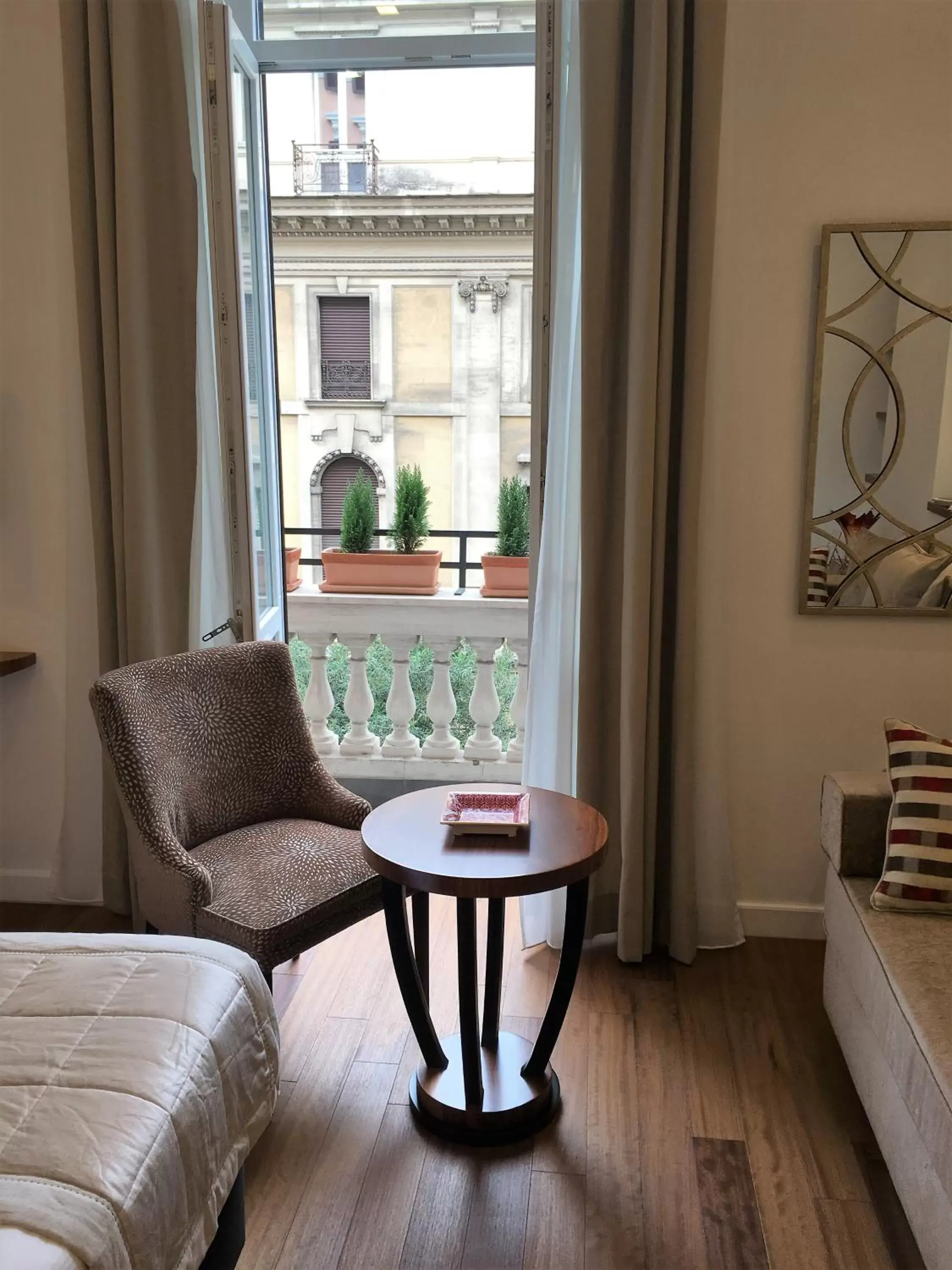 Bedroom, Seating Area in 900 Piazza del Popolo