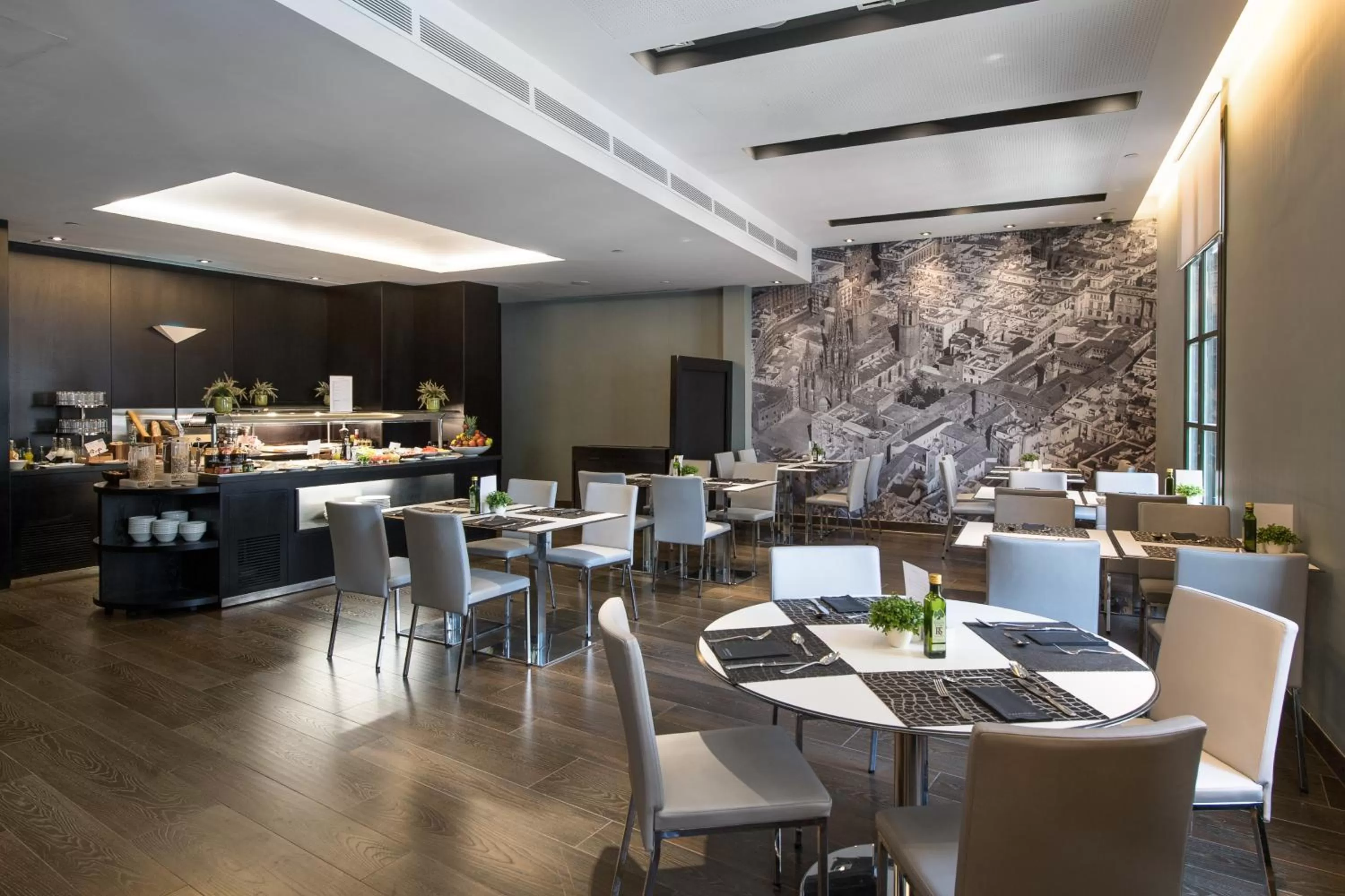 Buffet breakfast in Catalonia Catedral