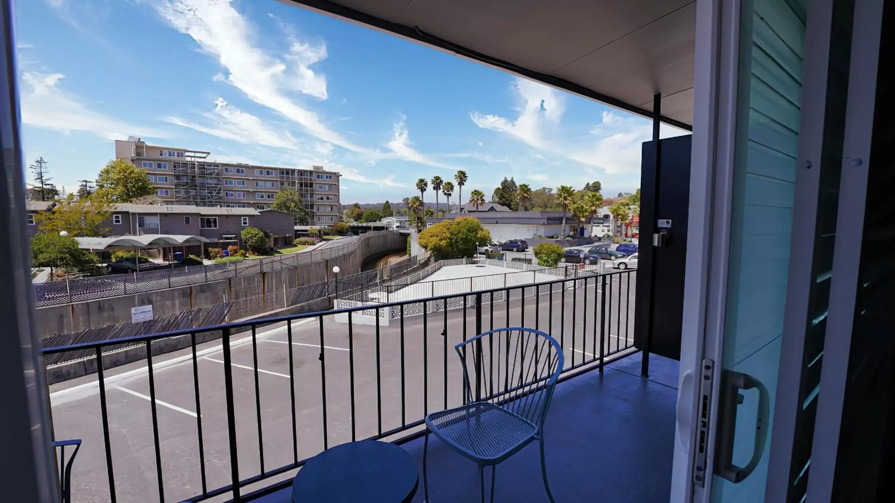 Balcony/Terrace in SeaSide Inn & Suites