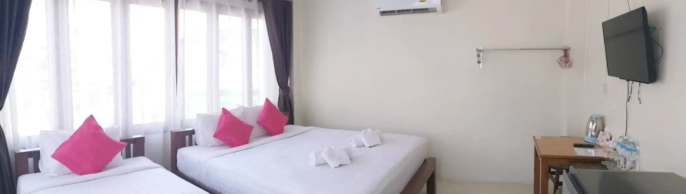 Bed in Ban Mae Boonthong Bed in Ban Mae Boonthong