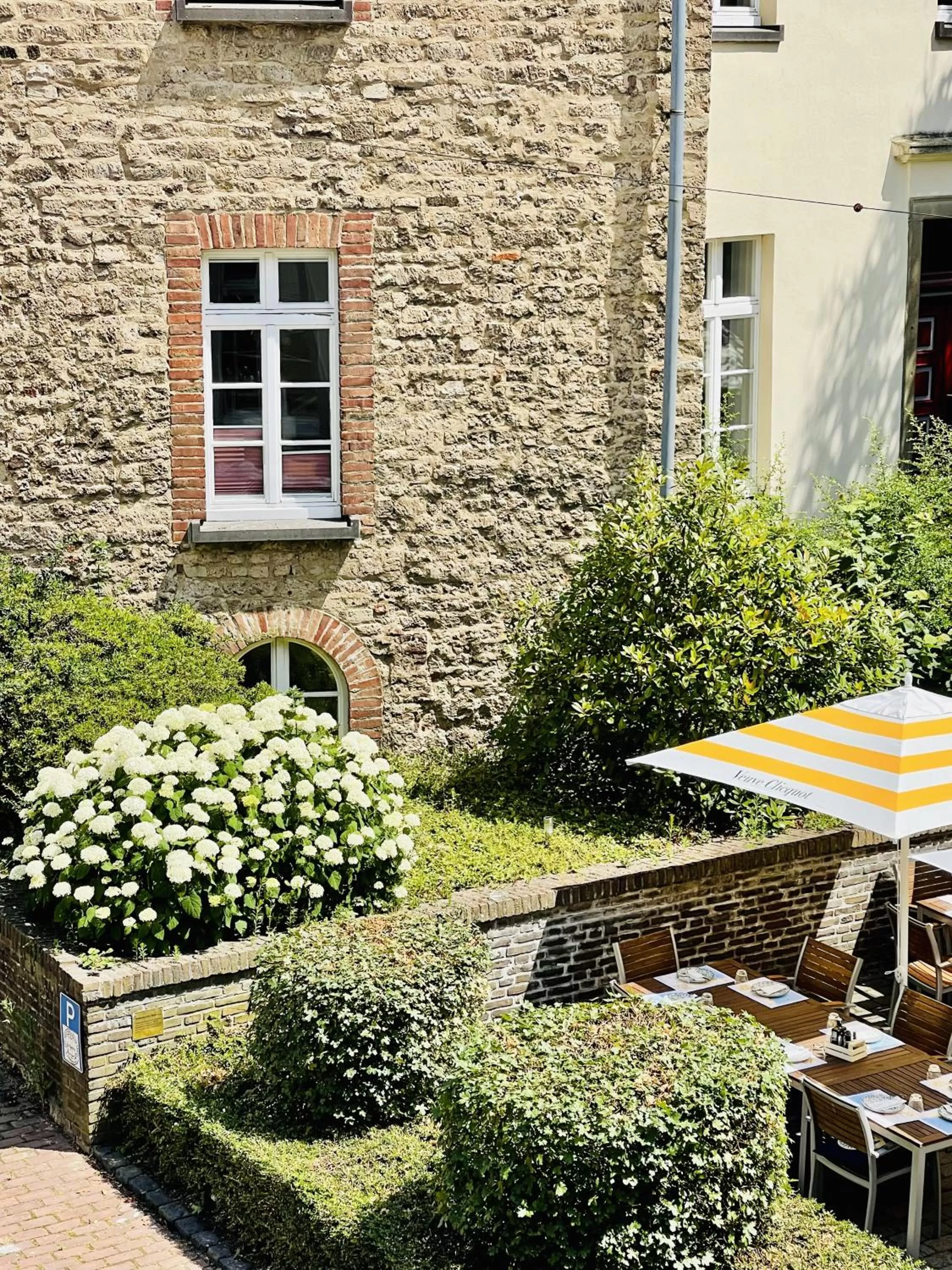 Property building in Hotel van Bebber