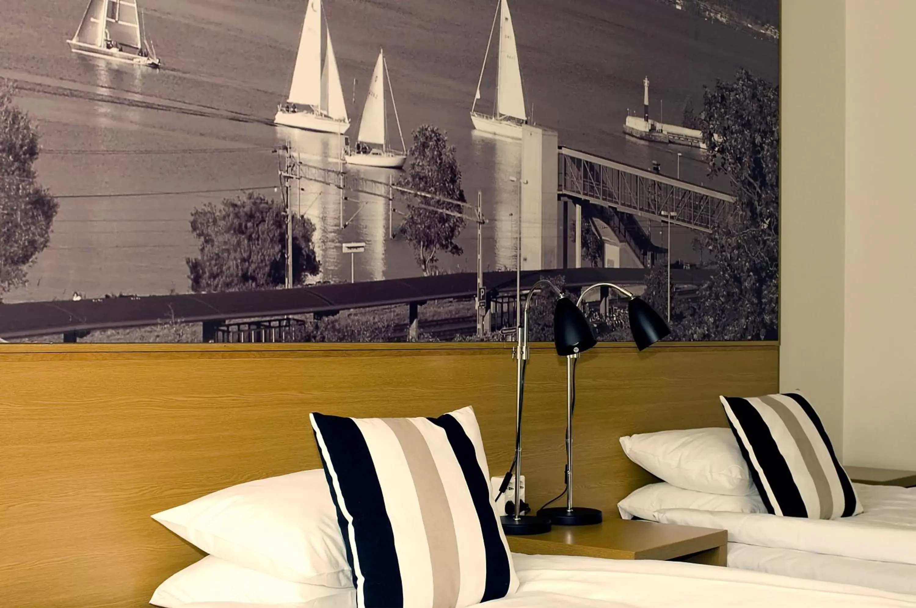 Bed, Nearby Landmark in Sure Hotel by Best Western City Jonkoping