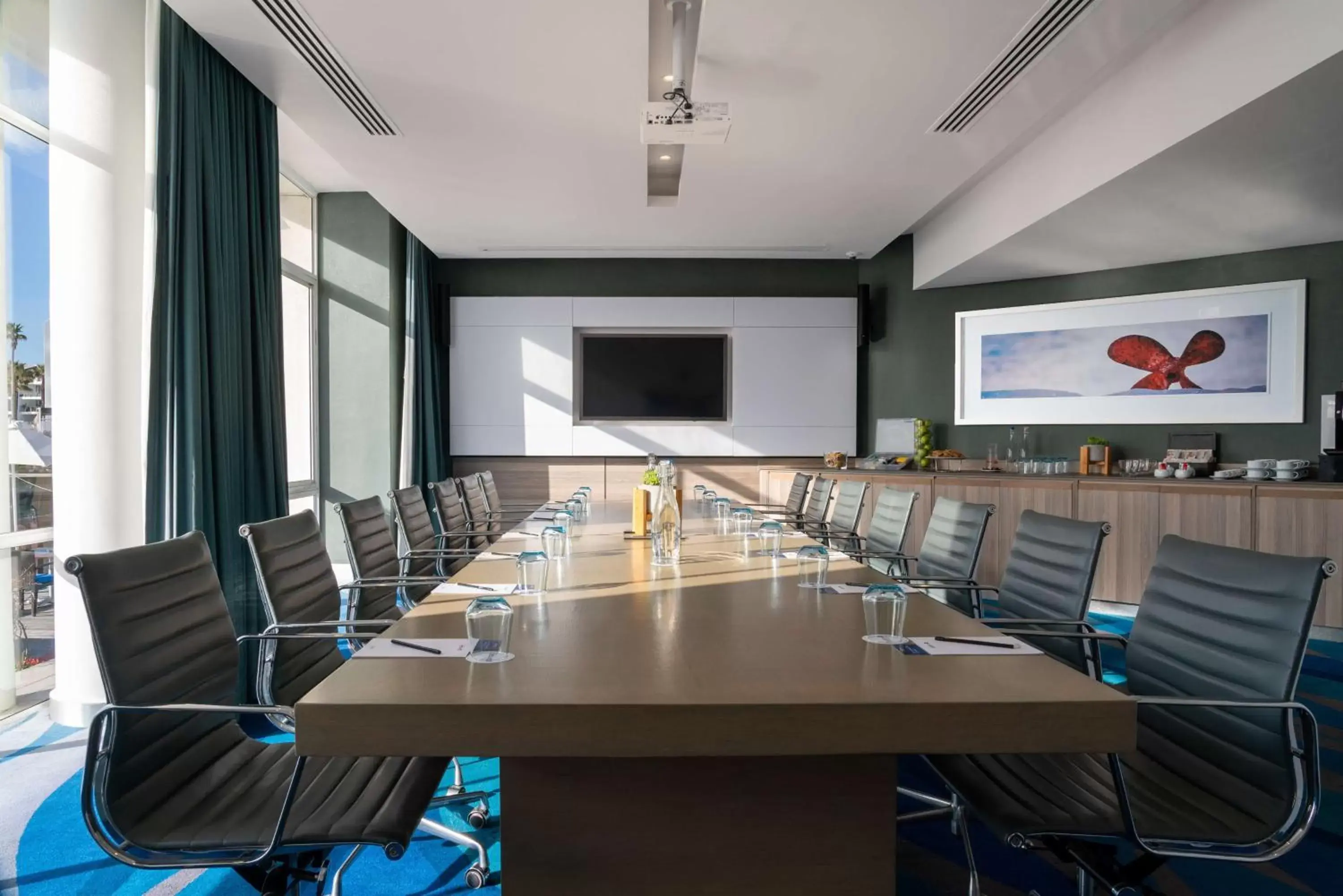 Meeting/conference room in Radisson Blu Hotel Waterfront, Cape Town