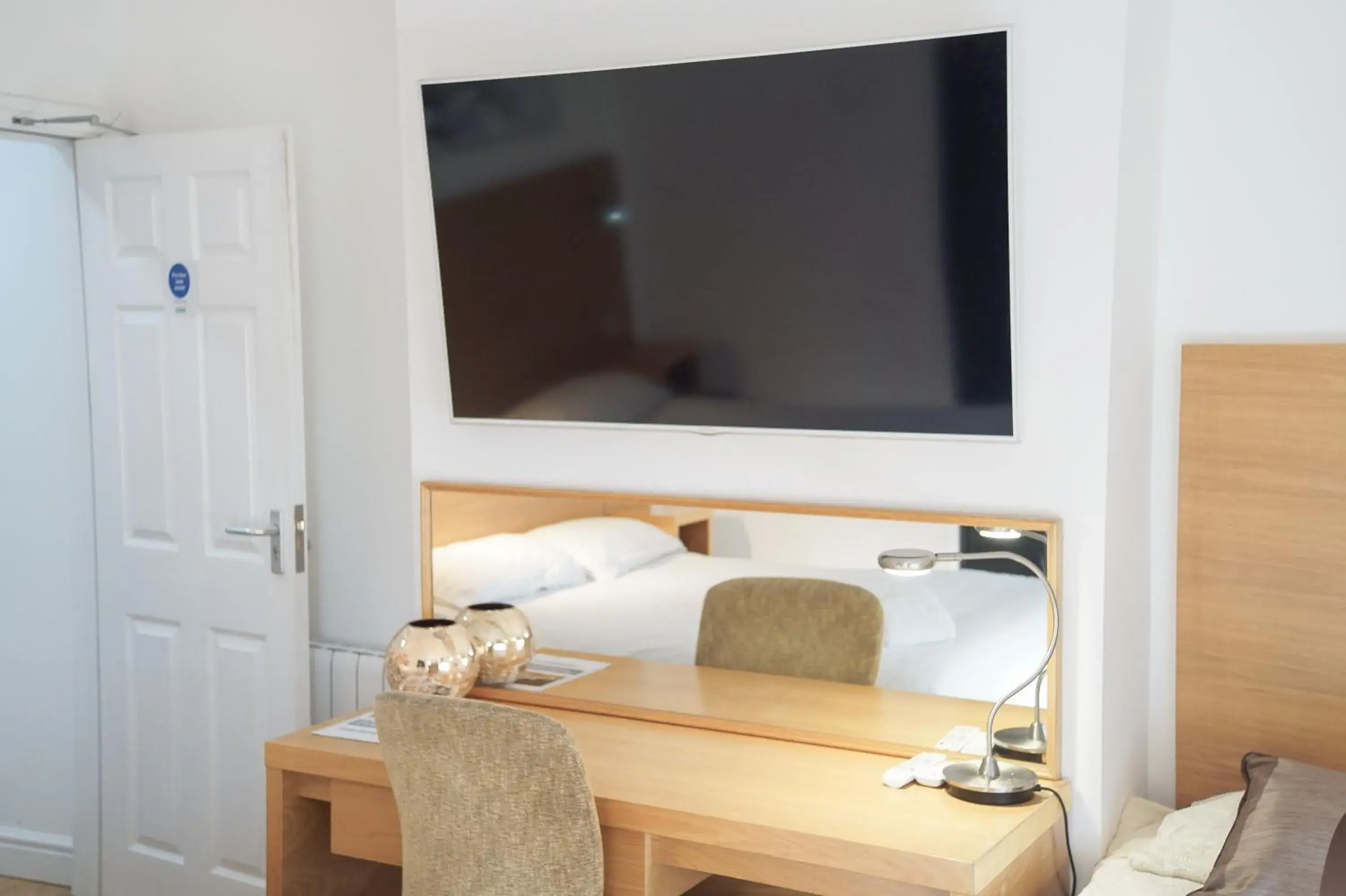 TV and multimedia, TV/Entertainment Center in Tunnard House