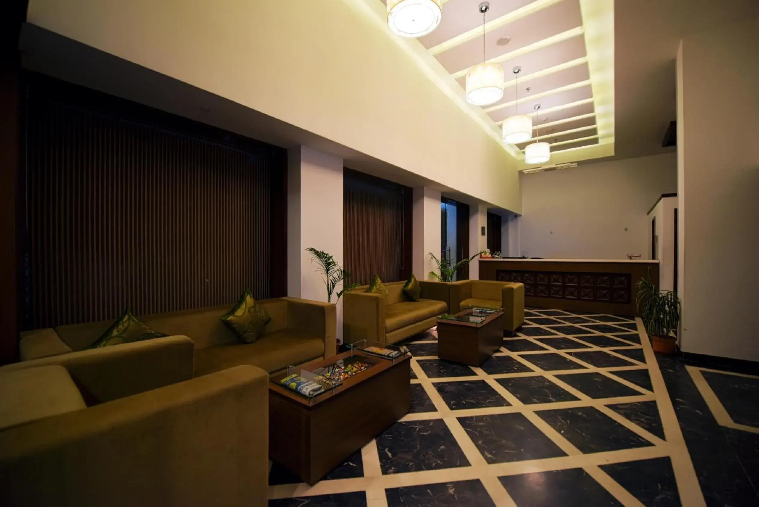 Lobby or reception, Lounge/Bar in Hotel Gandharva - A Green Hotel