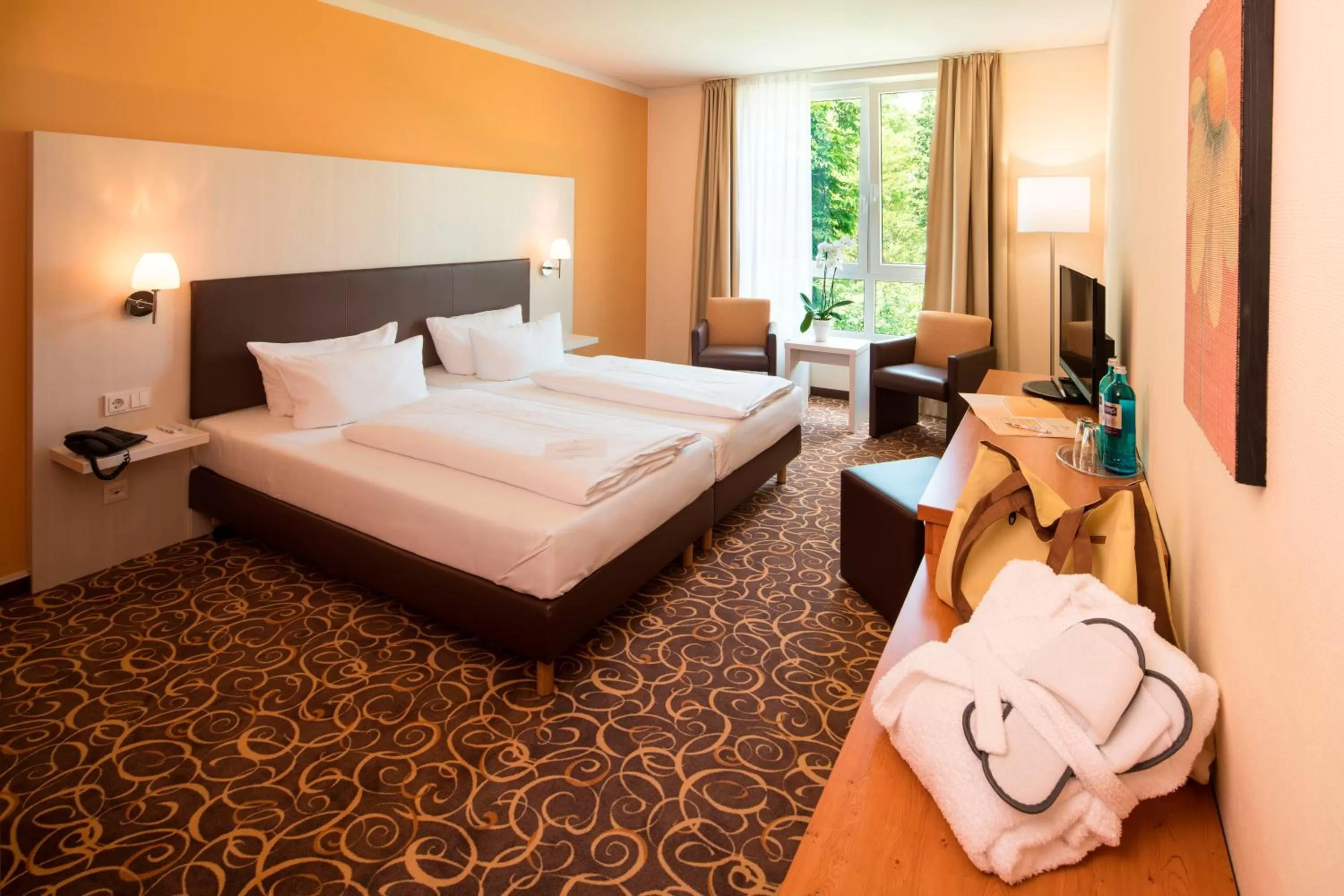 Photo of the whole room in Thermalis - Das Boardinghouse im Kurpark Bad Hersfeld