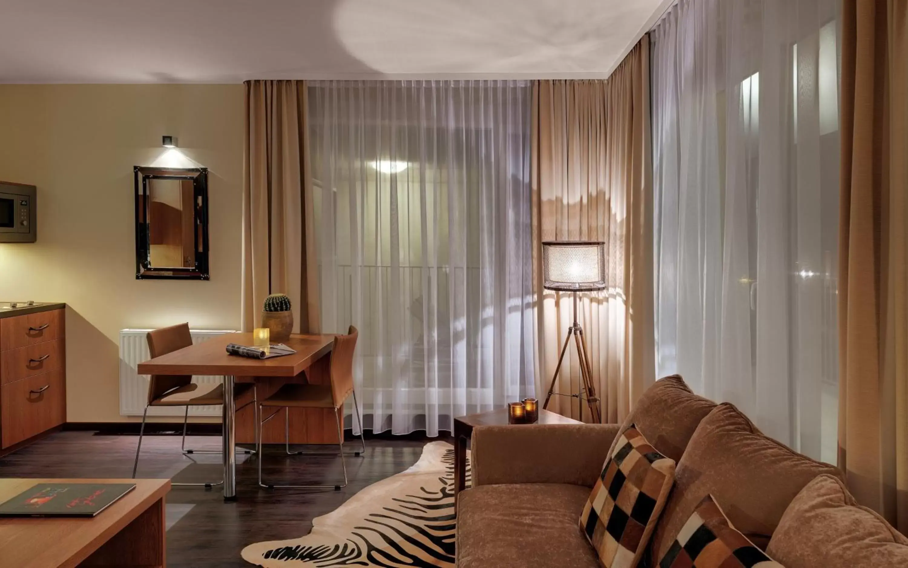 Living room, Seating Area in Amedia Luxury Suites Graz, Trademark Collection by Wyndham