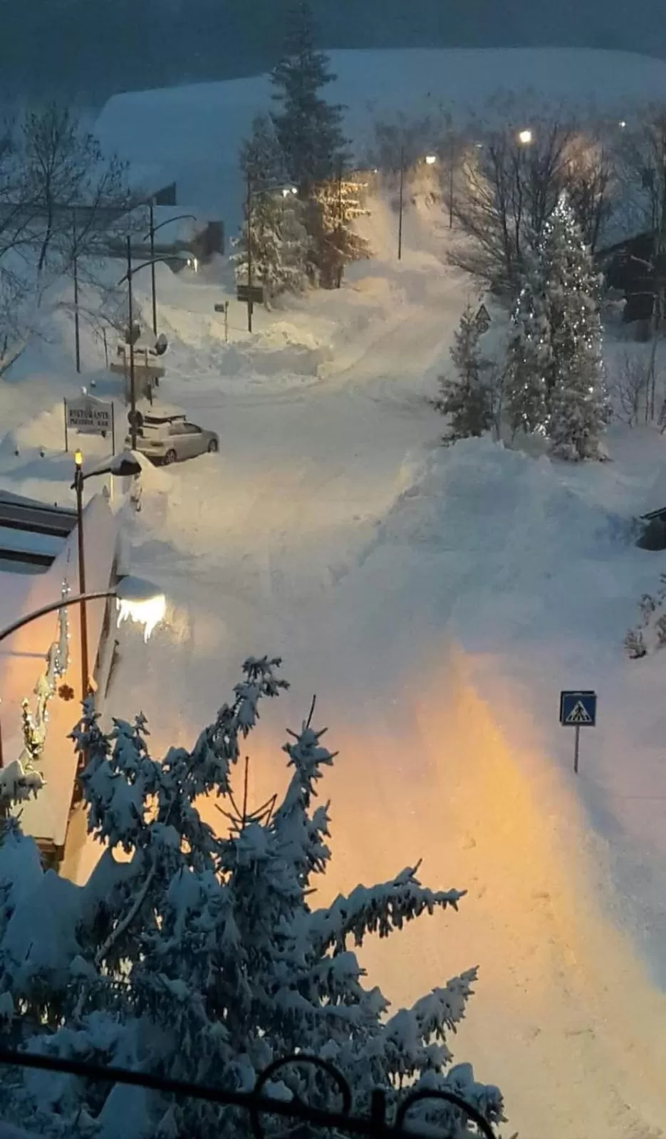 Night in Hotel Astoria