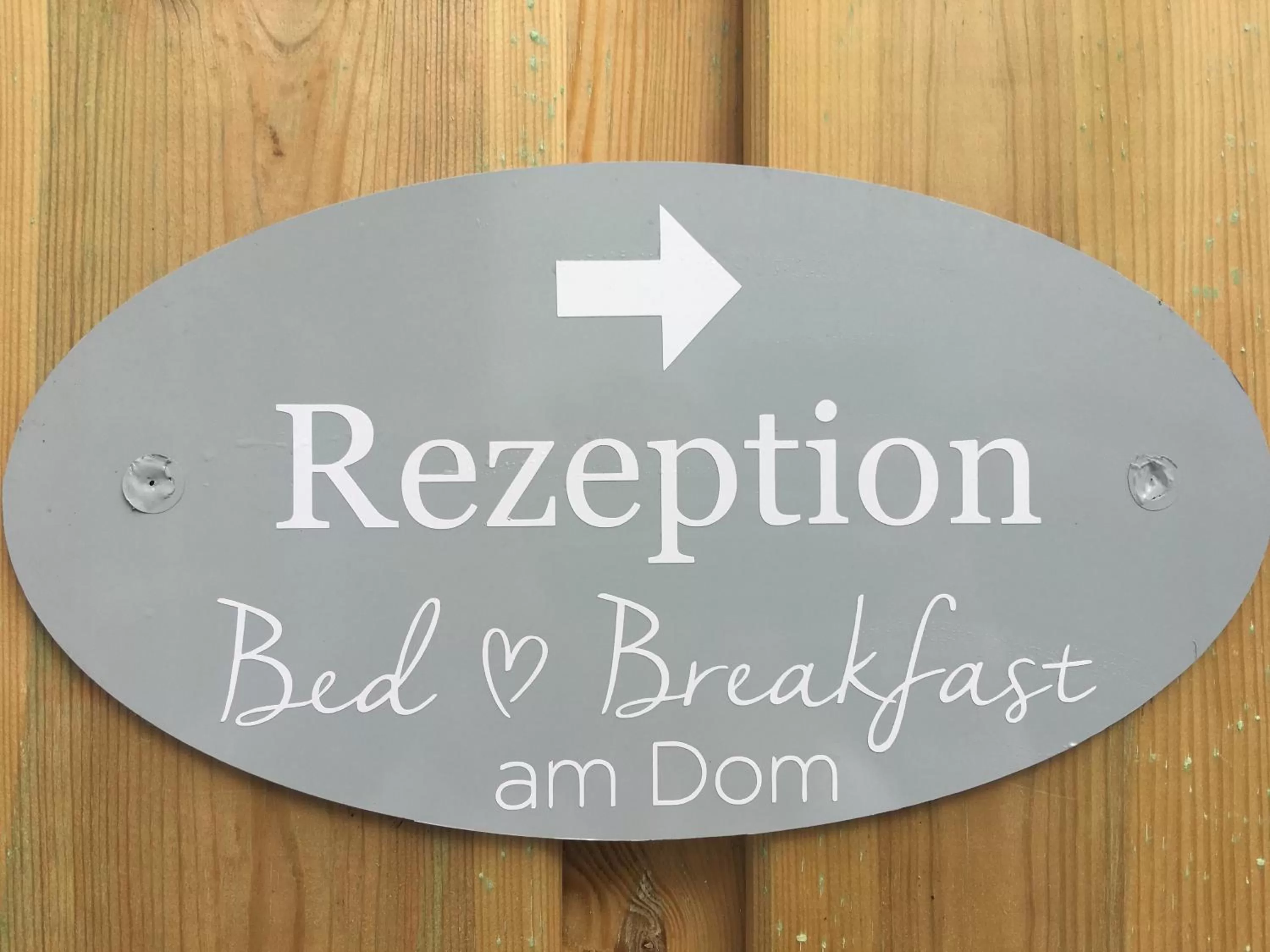 Logo/Certificate/Sign in Hotel Bed & Breakfast am Dom
