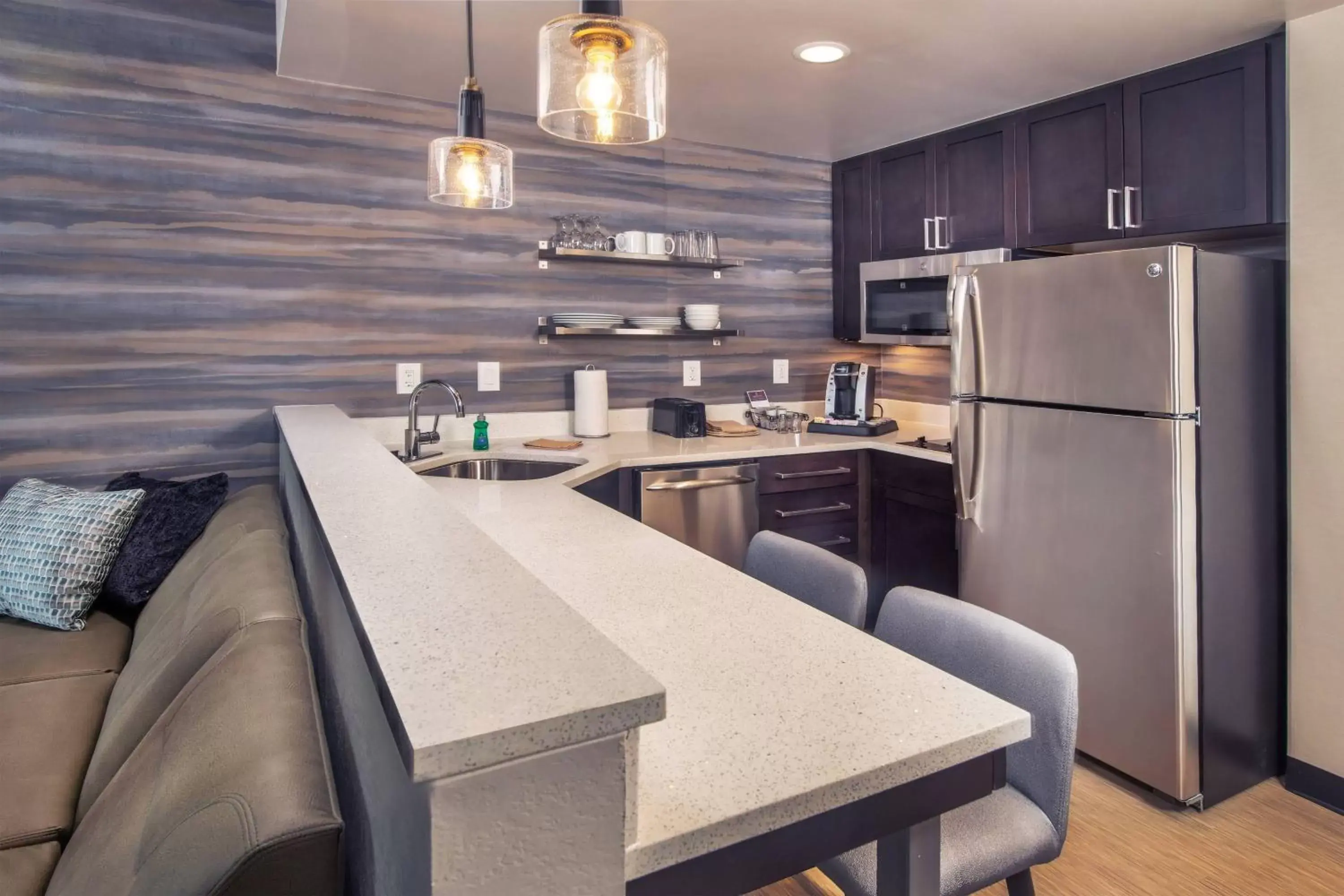 Kitchen or kitchenette, Kitchen/Kitchenette in Residence Inn Fulton at Maple Lawn