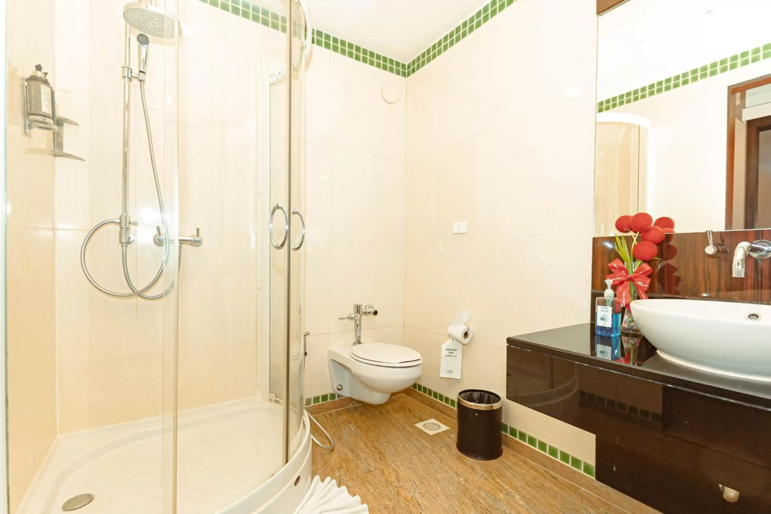 Shower, Bathroom in Grand Pacific Sovereign Resort & Spa