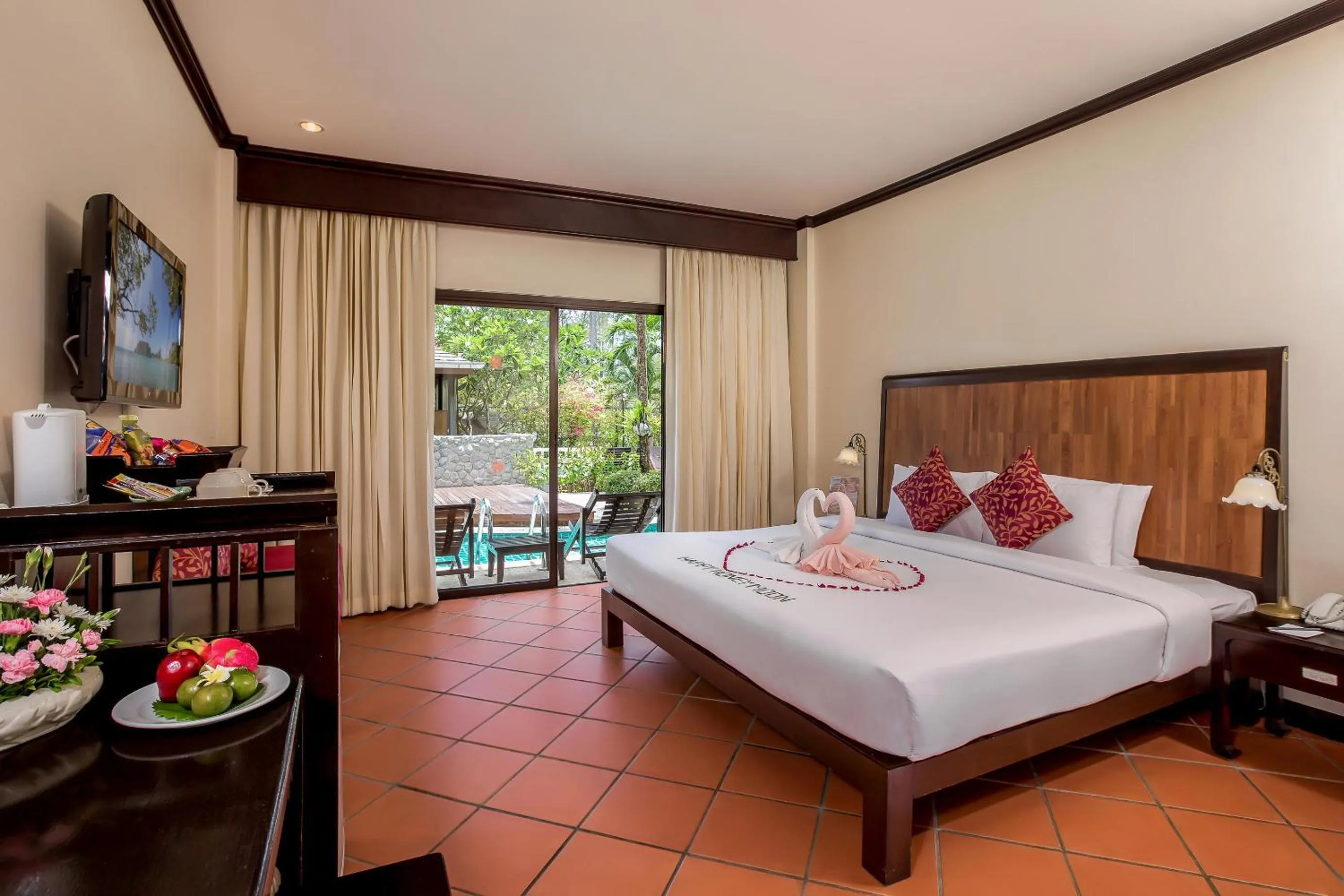 Photo of the whole room, Bed in The Front Village - SHA Plus