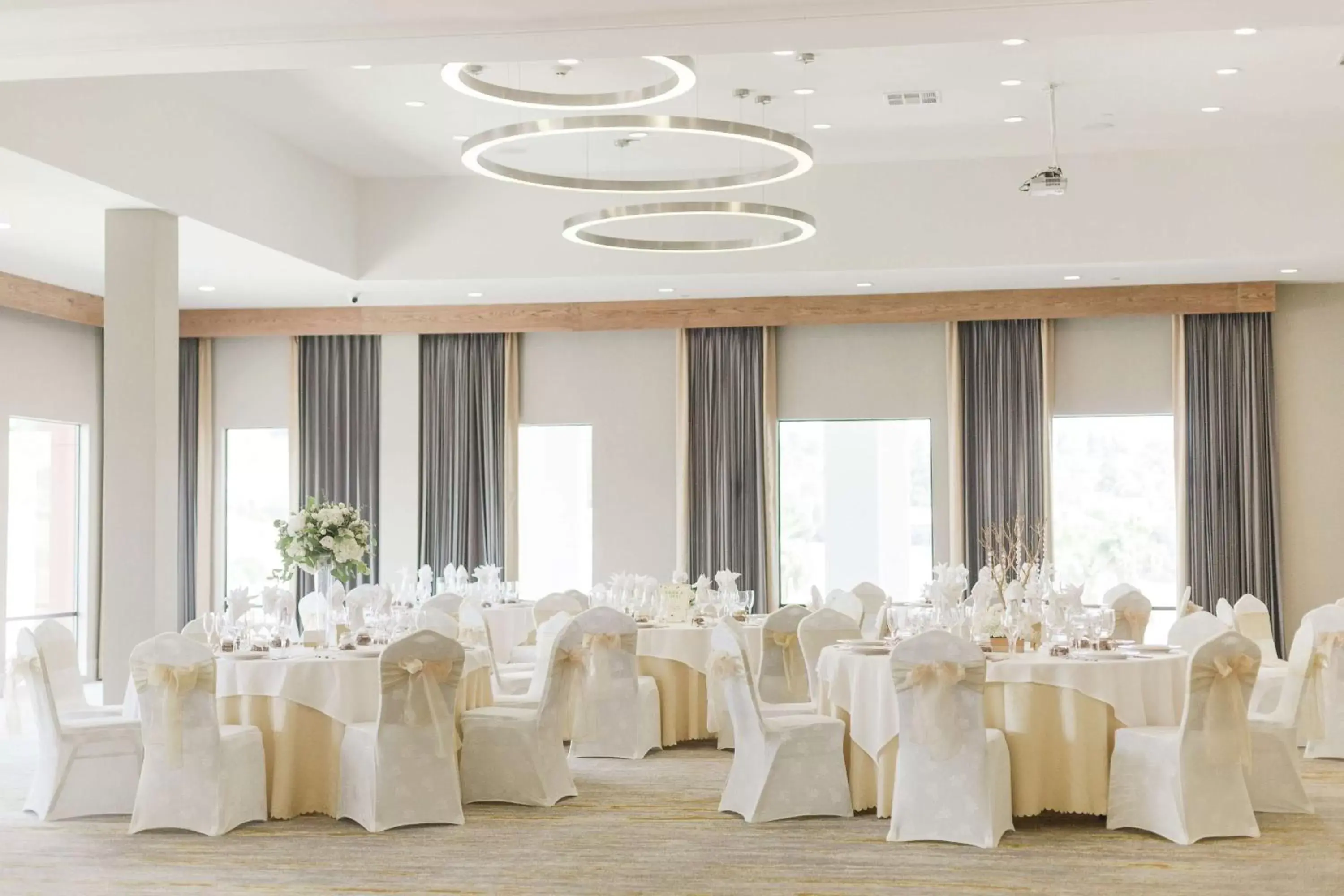 Meeting/conference room, Banquet Facilities in Doubletree By Hilton Pomona