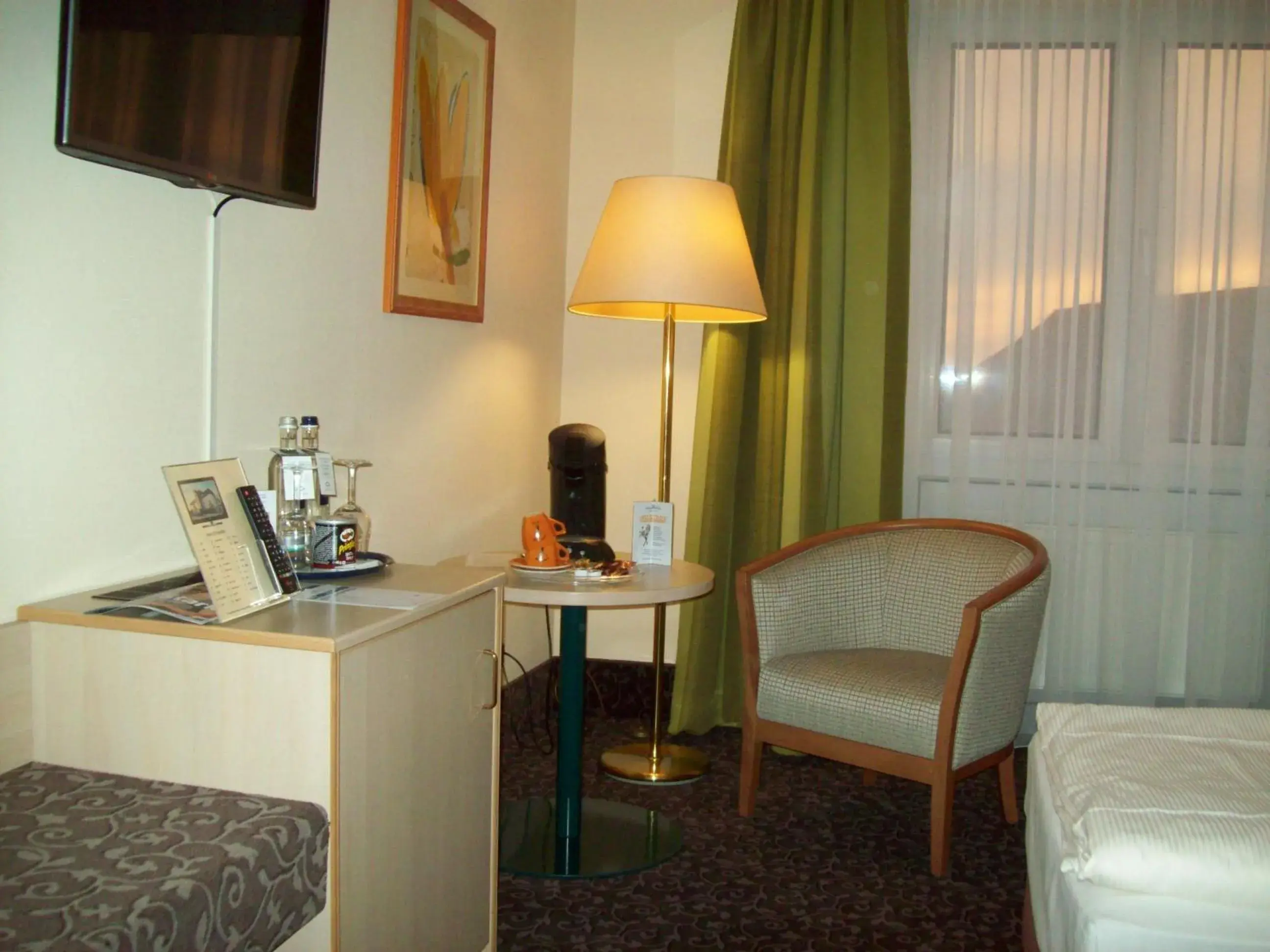 Business Single Room in AMBER HOTEL Chemnitz Park