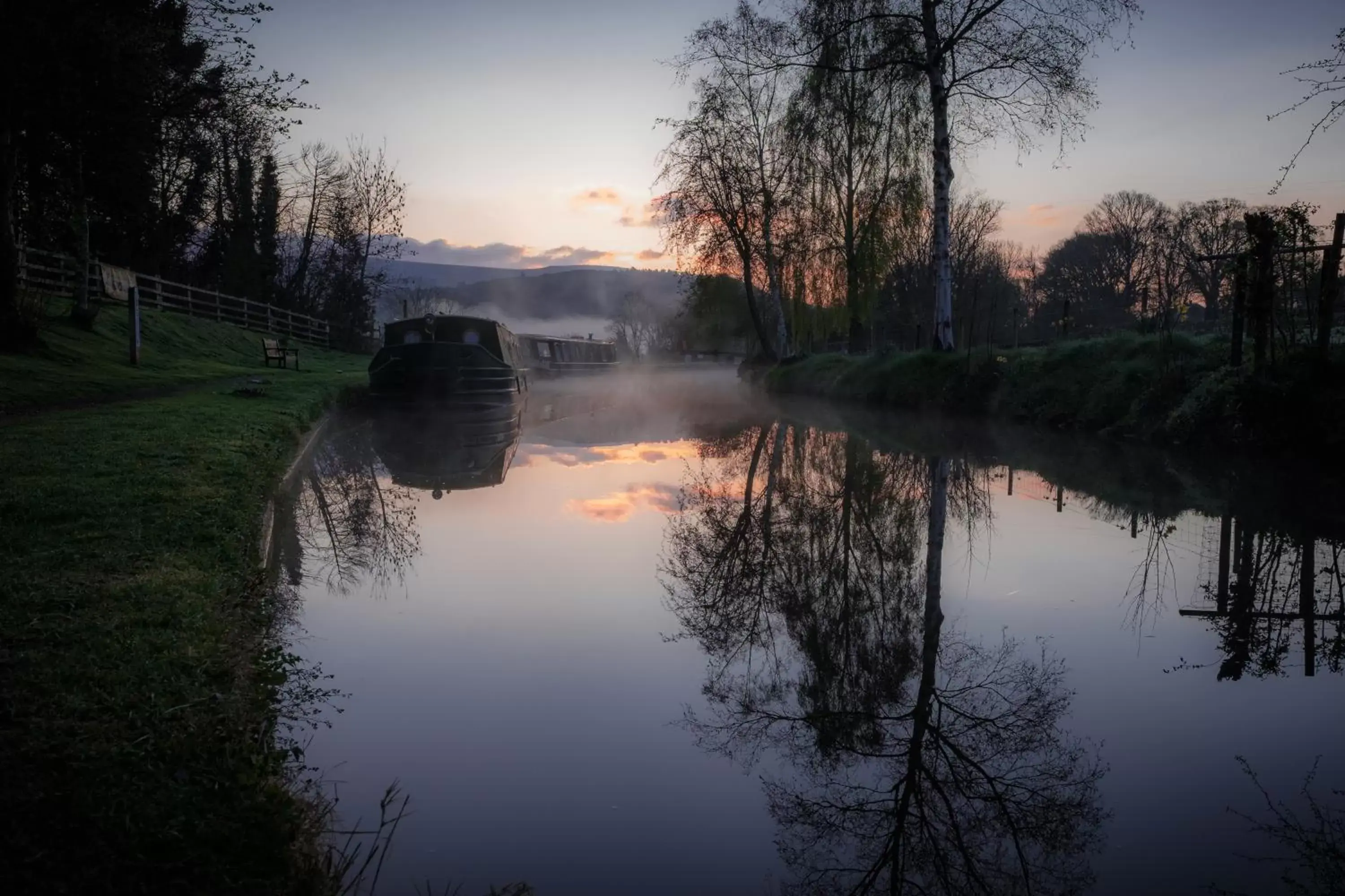 Off site, Sunrise/Sunset in Mill Lodge-Brecon Beacons